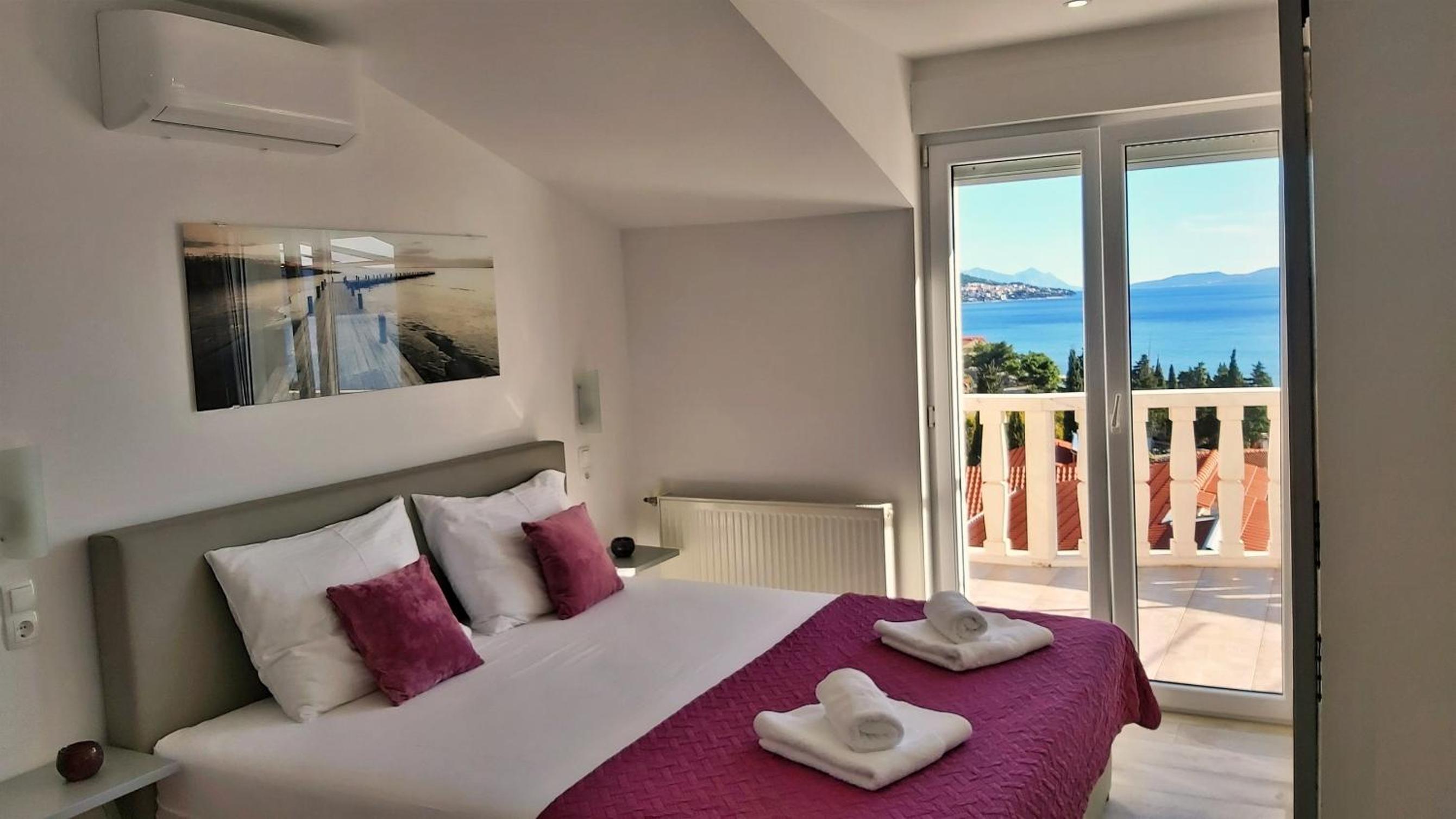 Superior Apartment photo 1