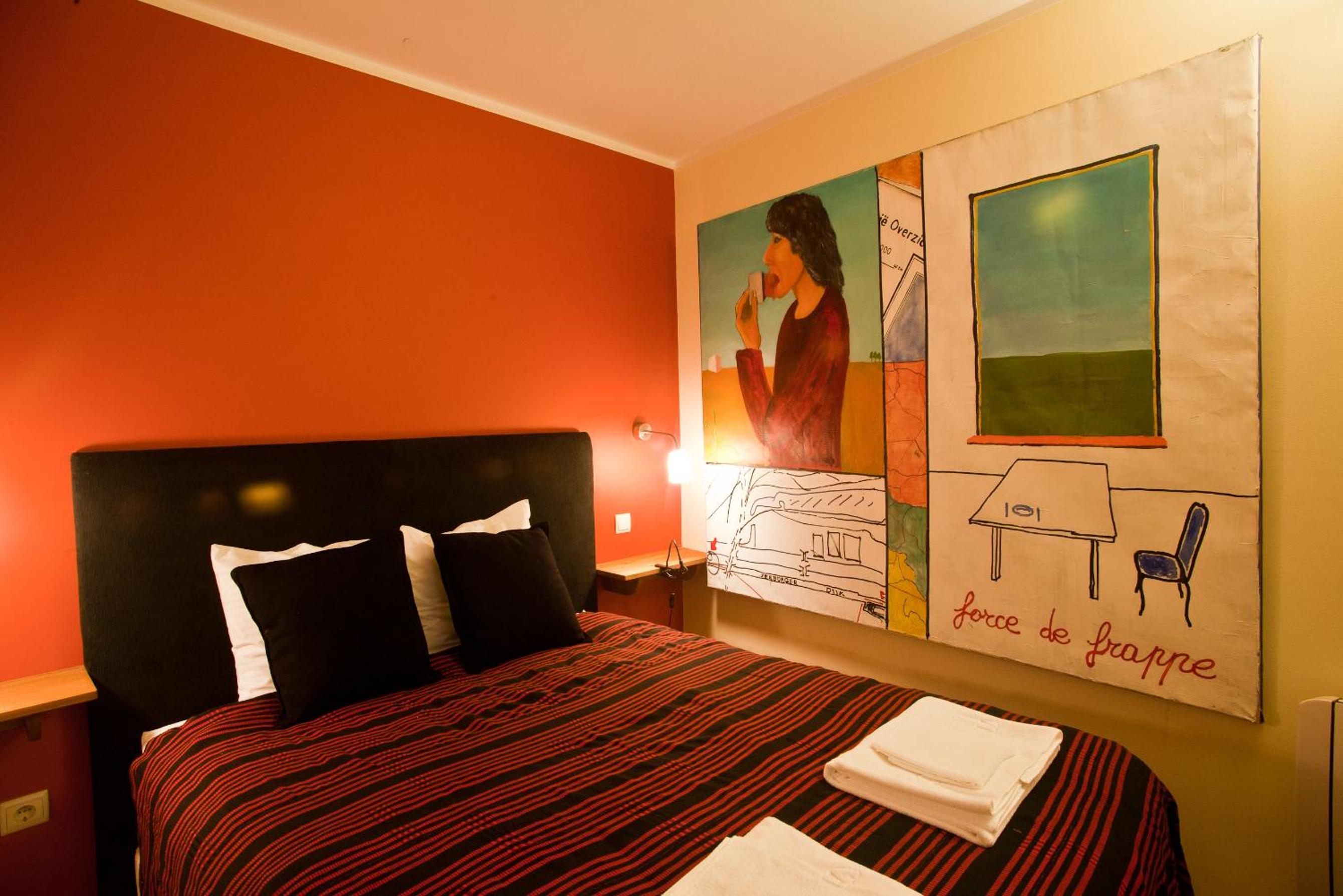 Family Room - Photo 1