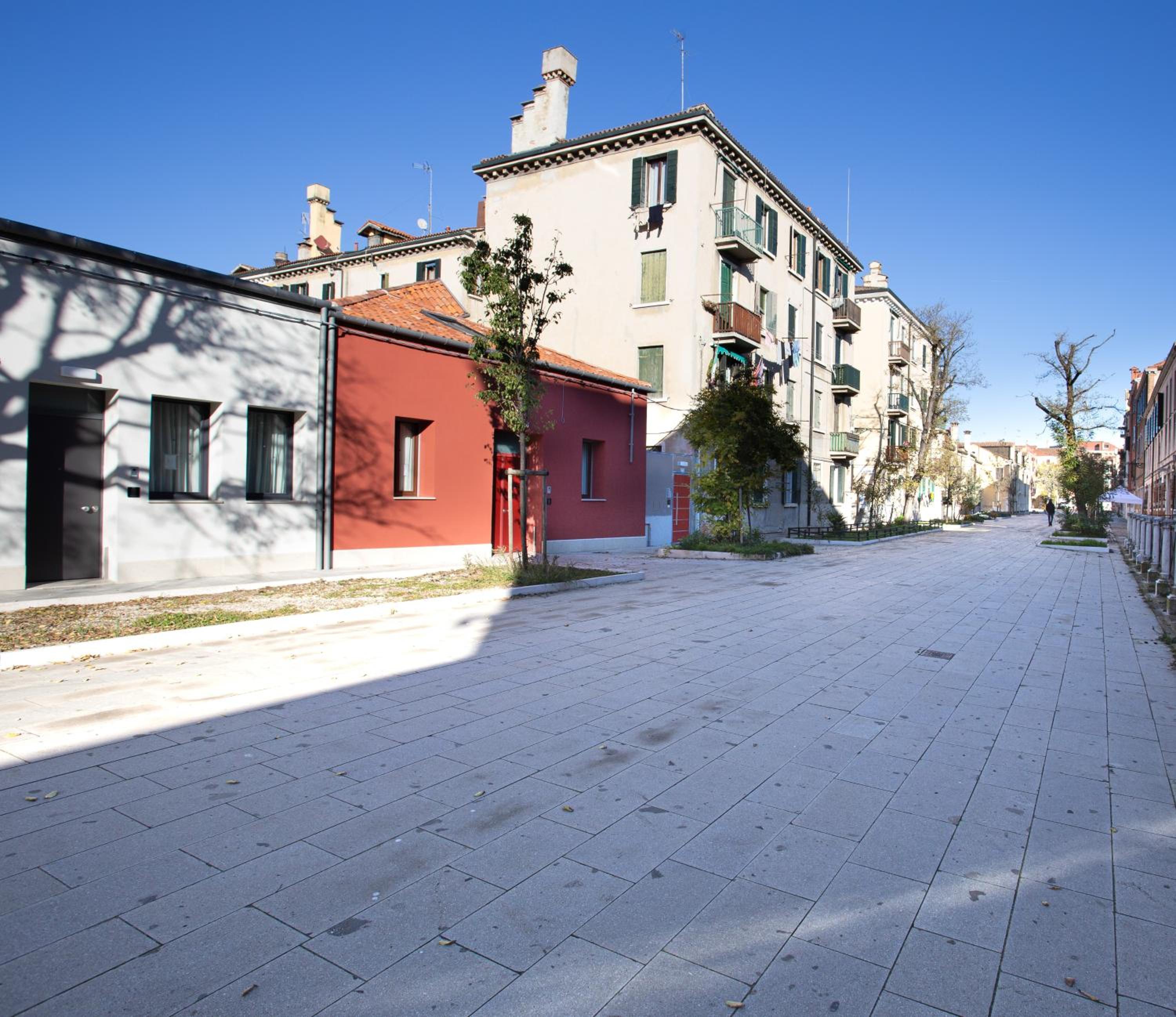 Apartment - Ground Floor photo 2