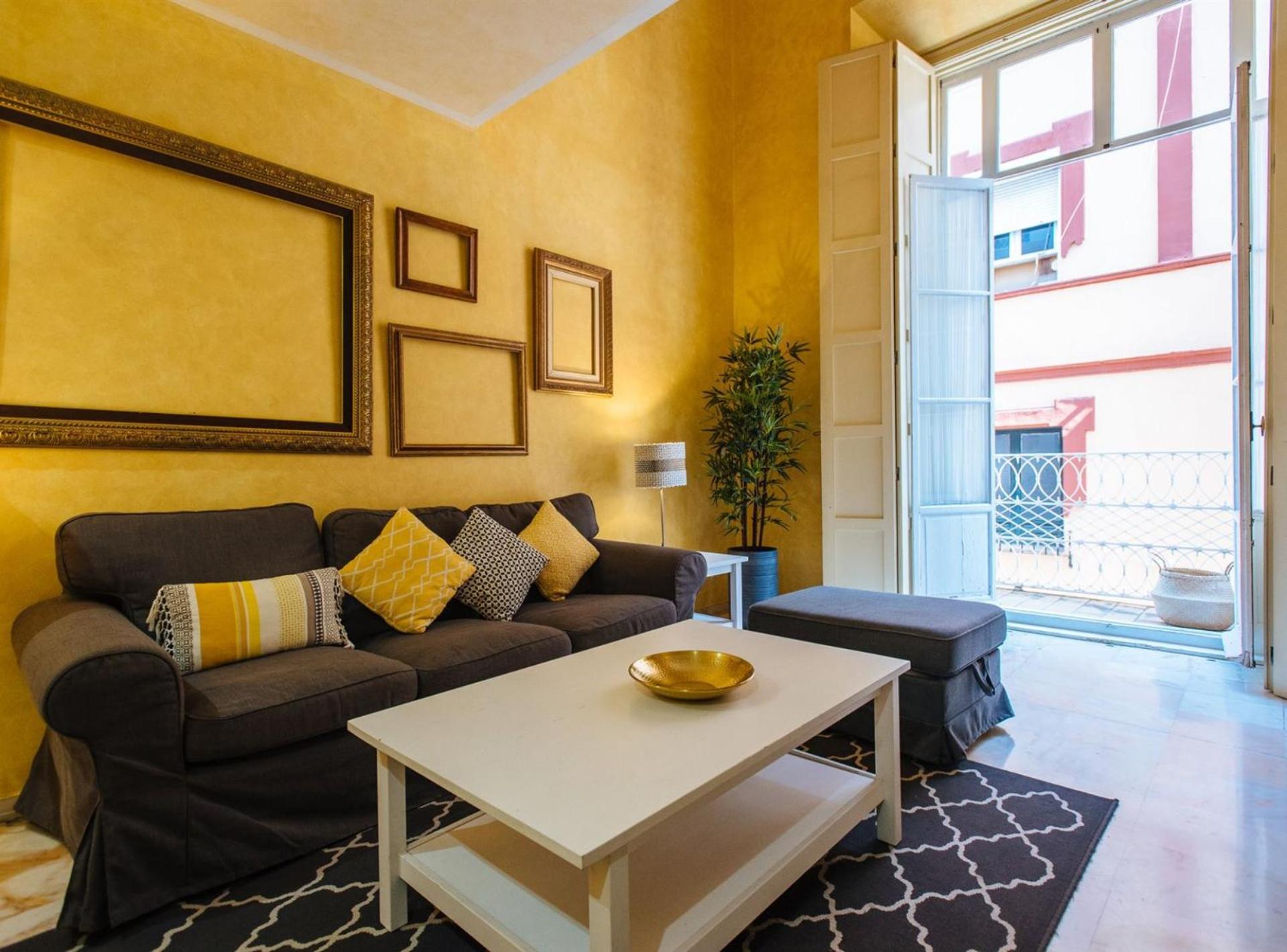 Duplex Apartment - Photo 1