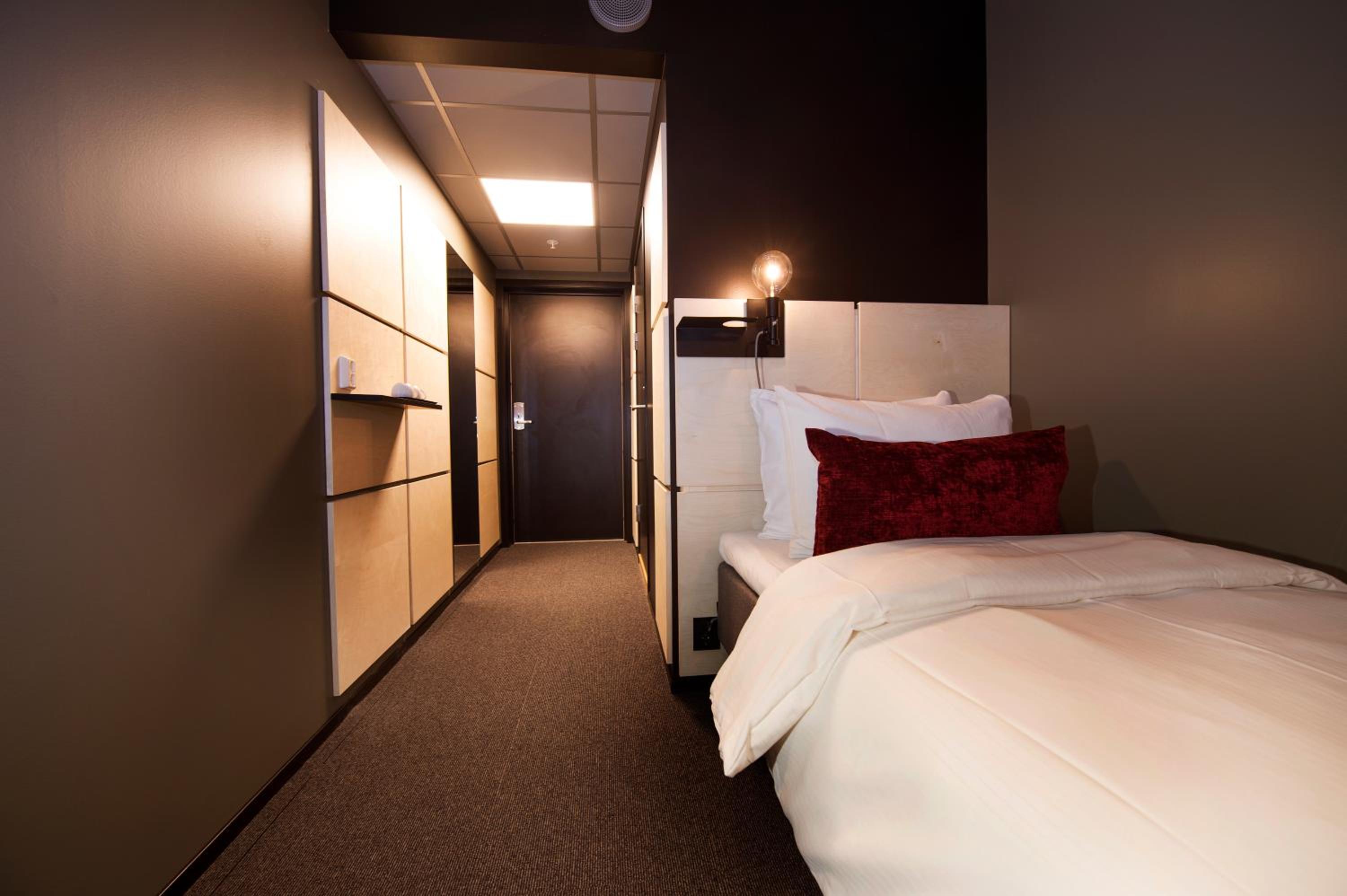Single Room photo 2