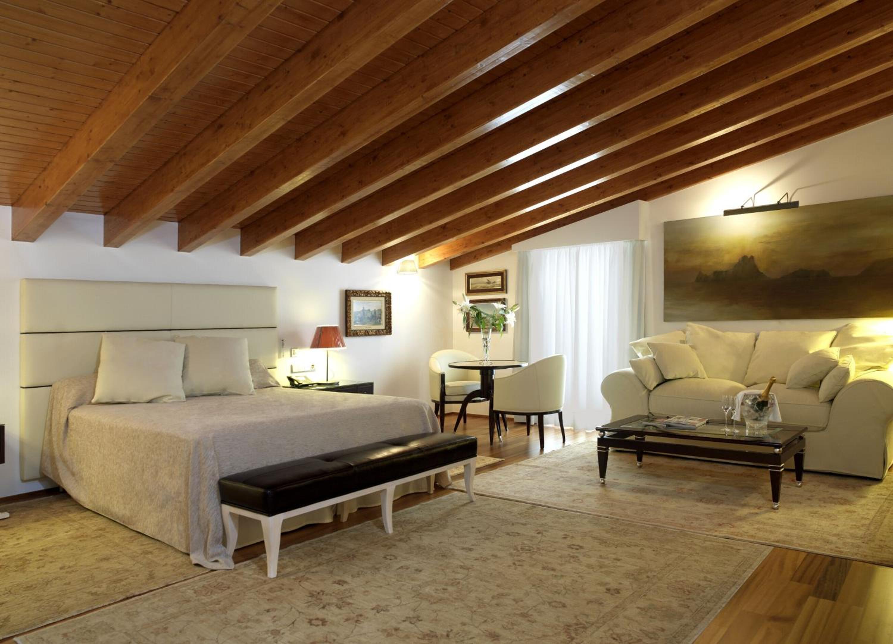 Junior Suite - Photo 7