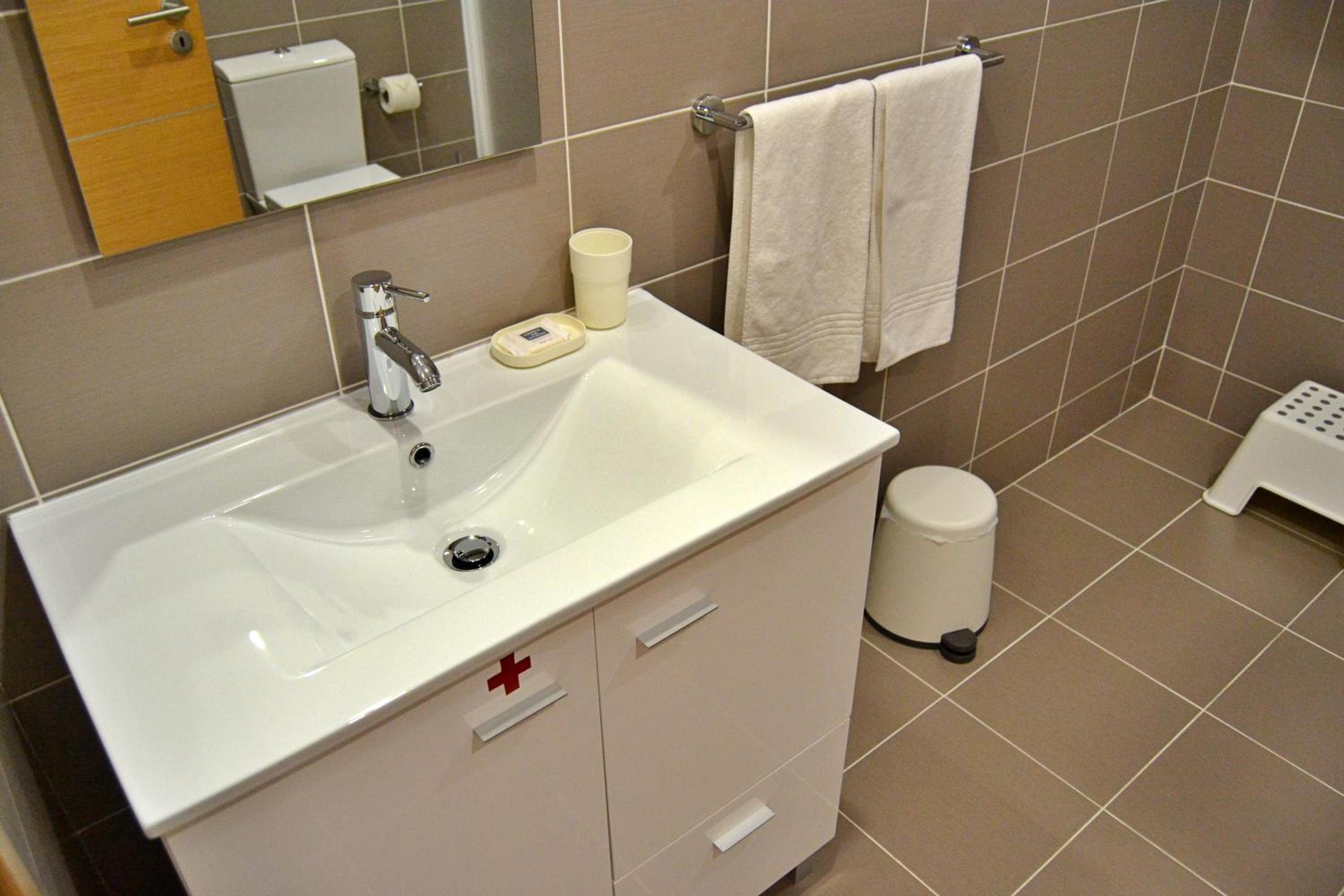 Studio Apartment - Upper Floor photo 2