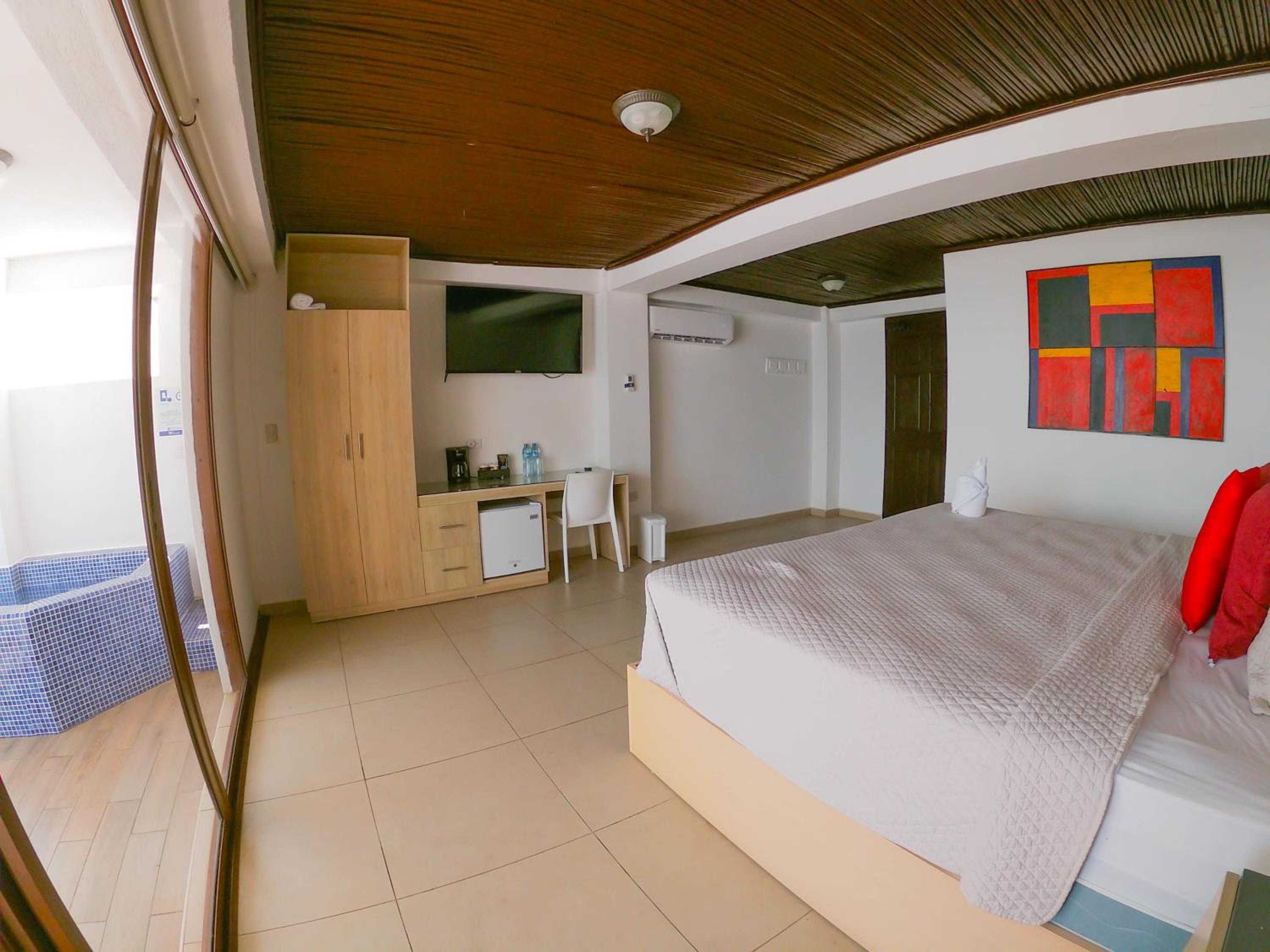 Suite with Sea View photo 3