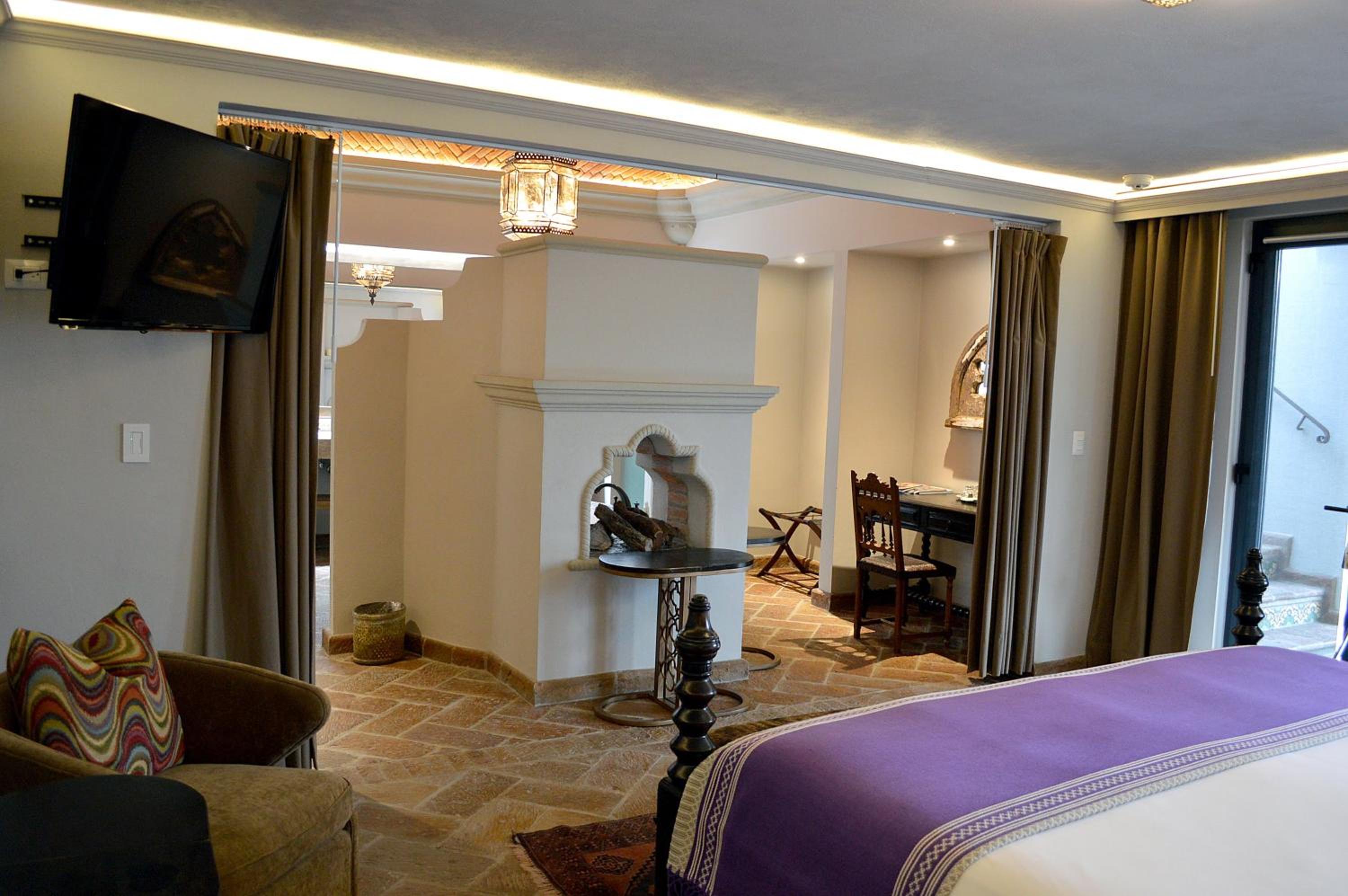 Romance Suite - Photo 10