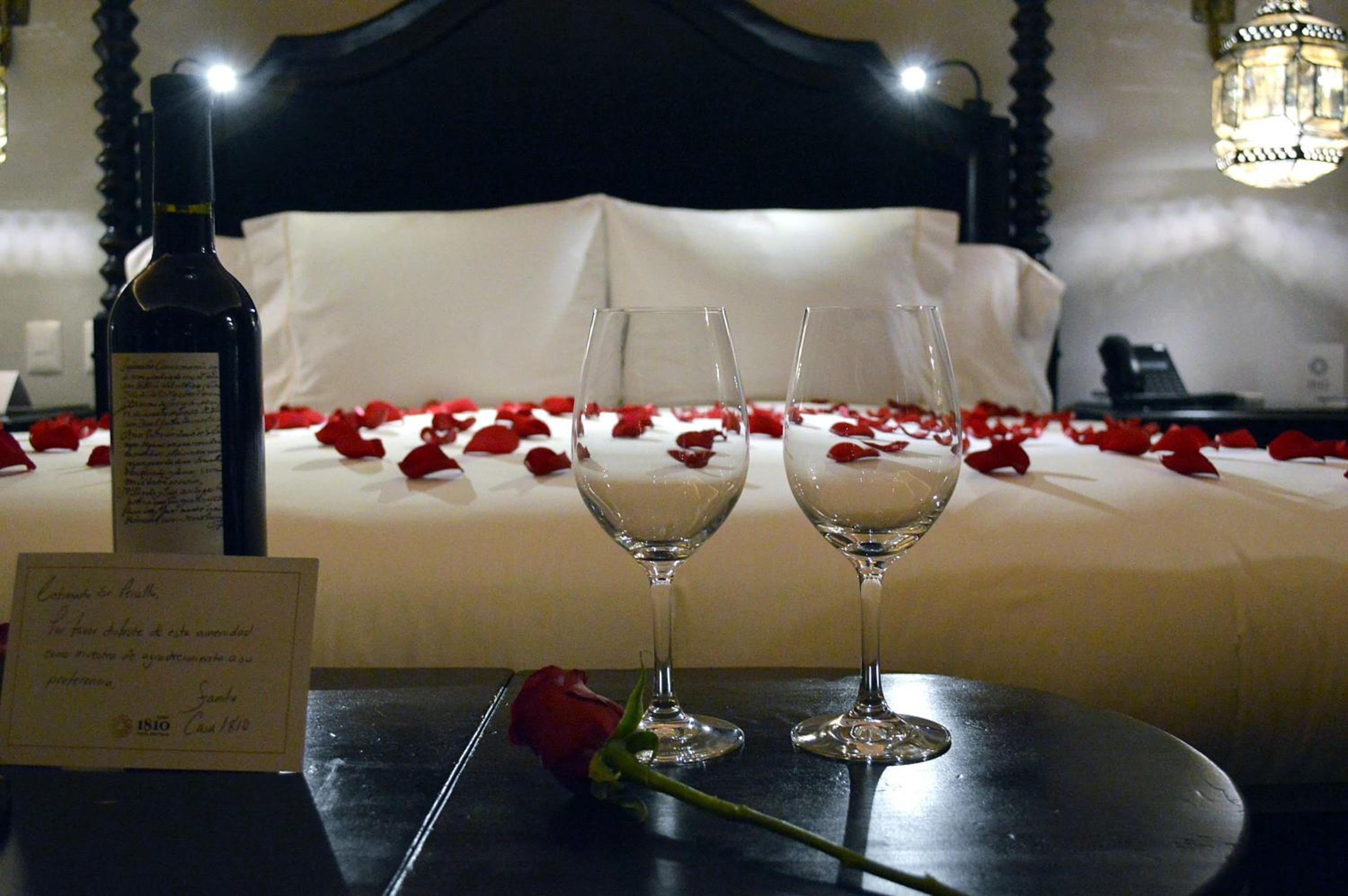 Romance Suite - Photo 5