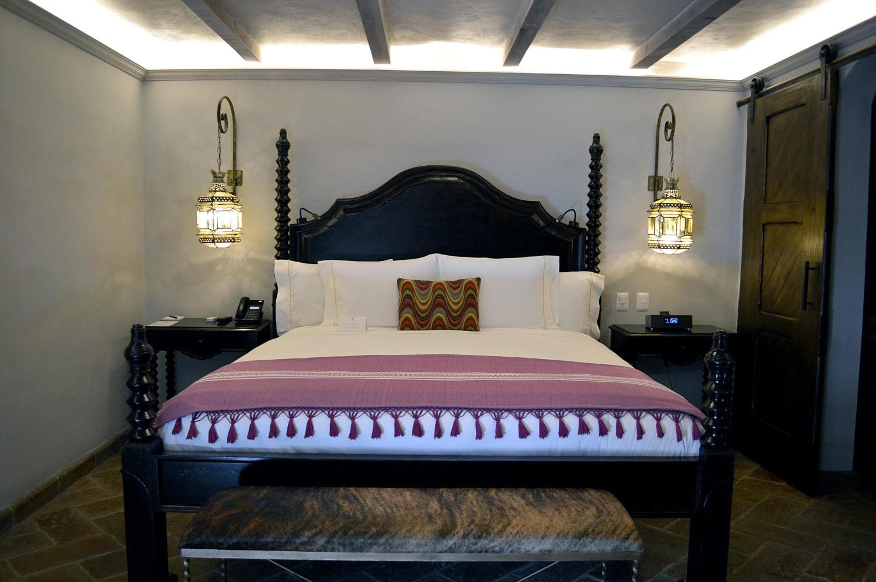 Deluxe Plus Room - Photo 10