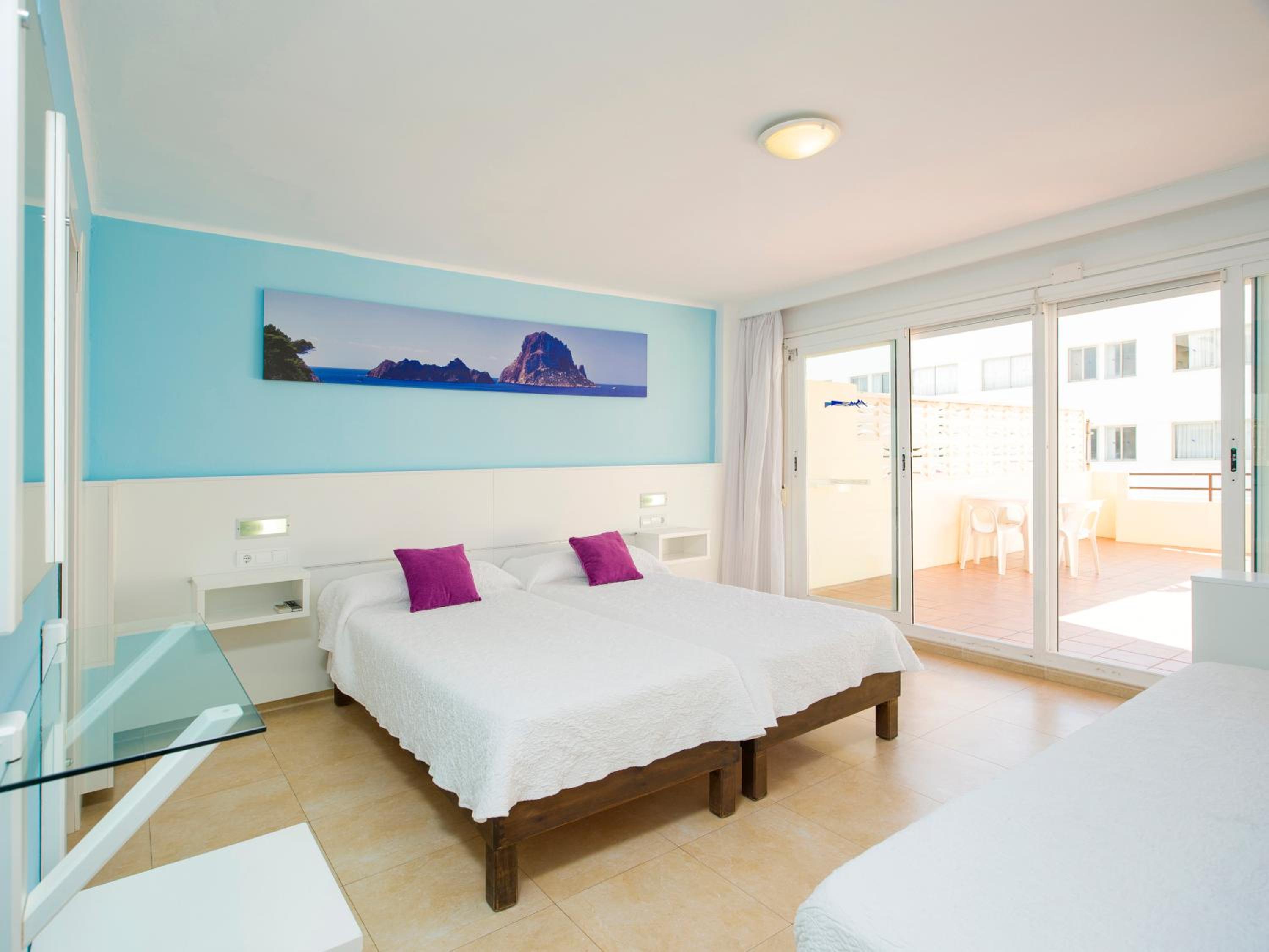 Triple Room - Photo 6