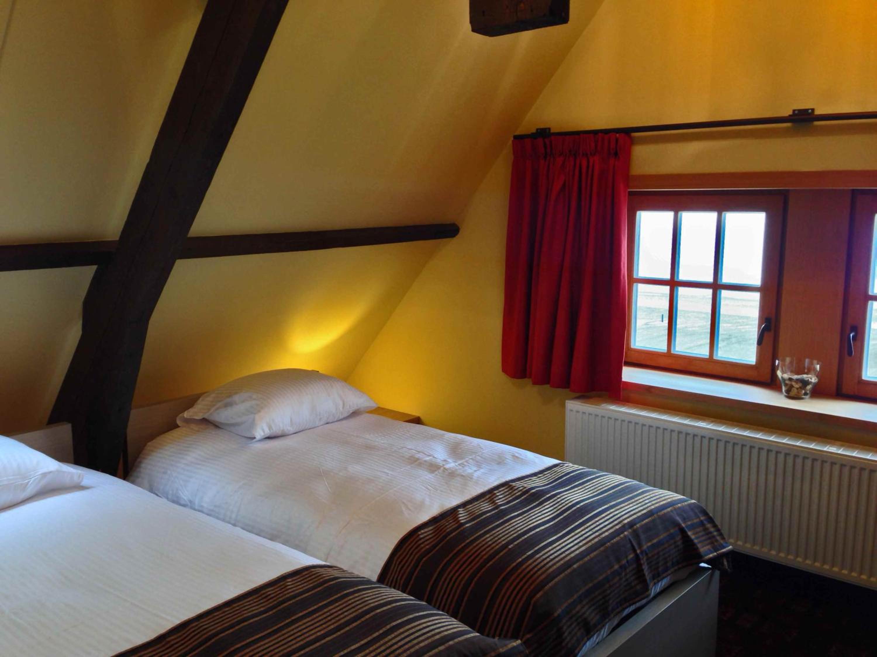 Twin Loft Room photo 1
