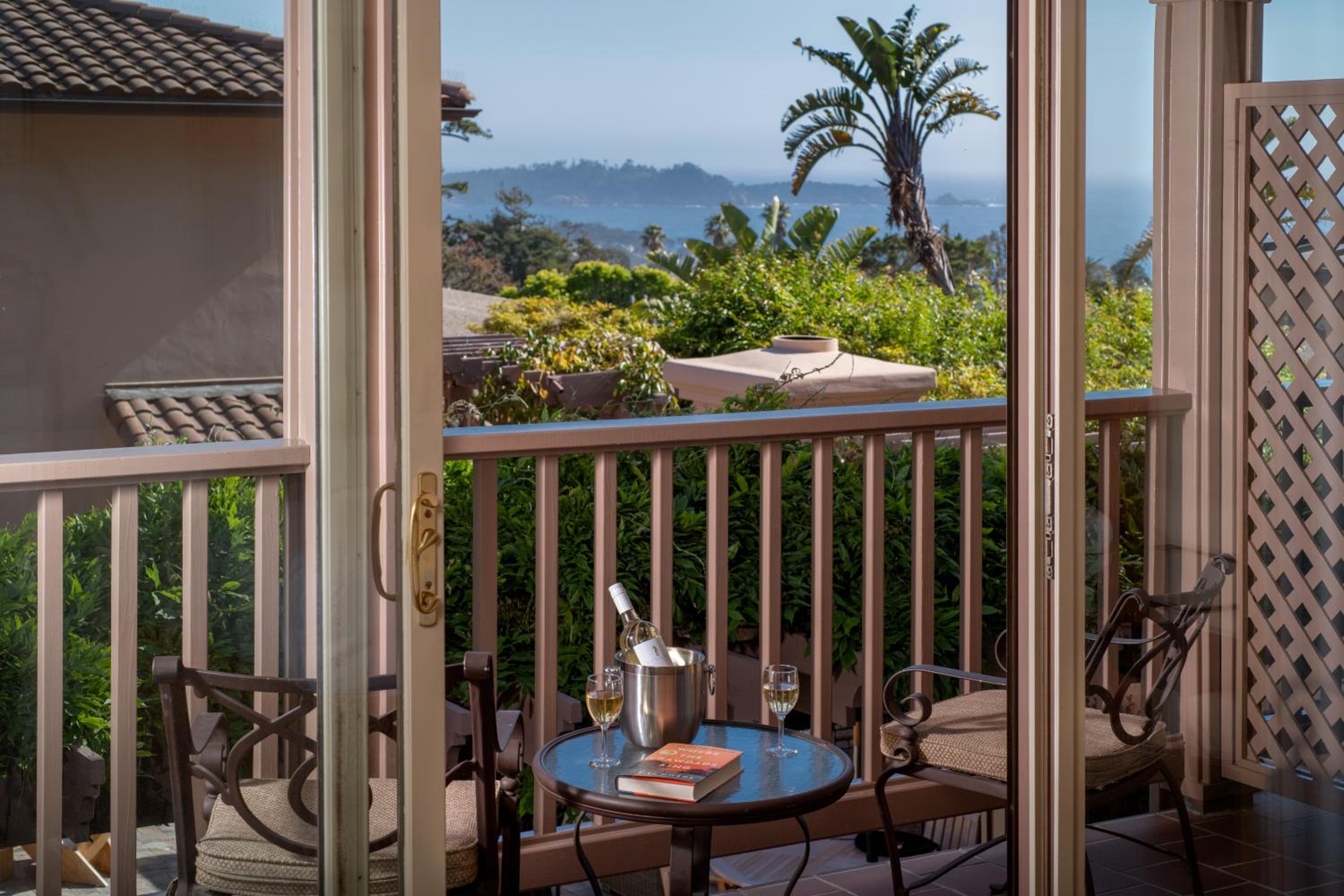 King Room with Ocean View - Photo 6