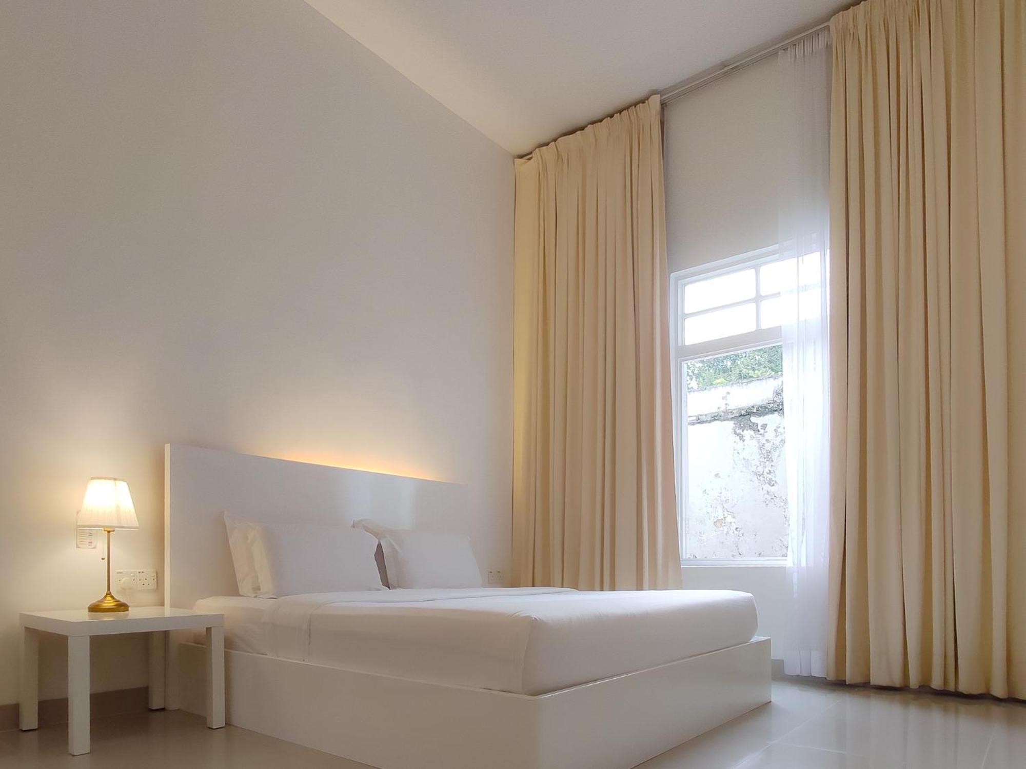 Deluxe Double Room - Photo 5