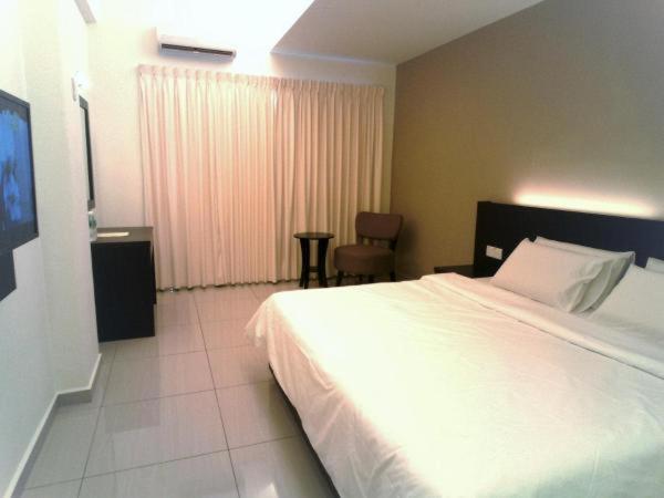 Superior Queen Room photo 2