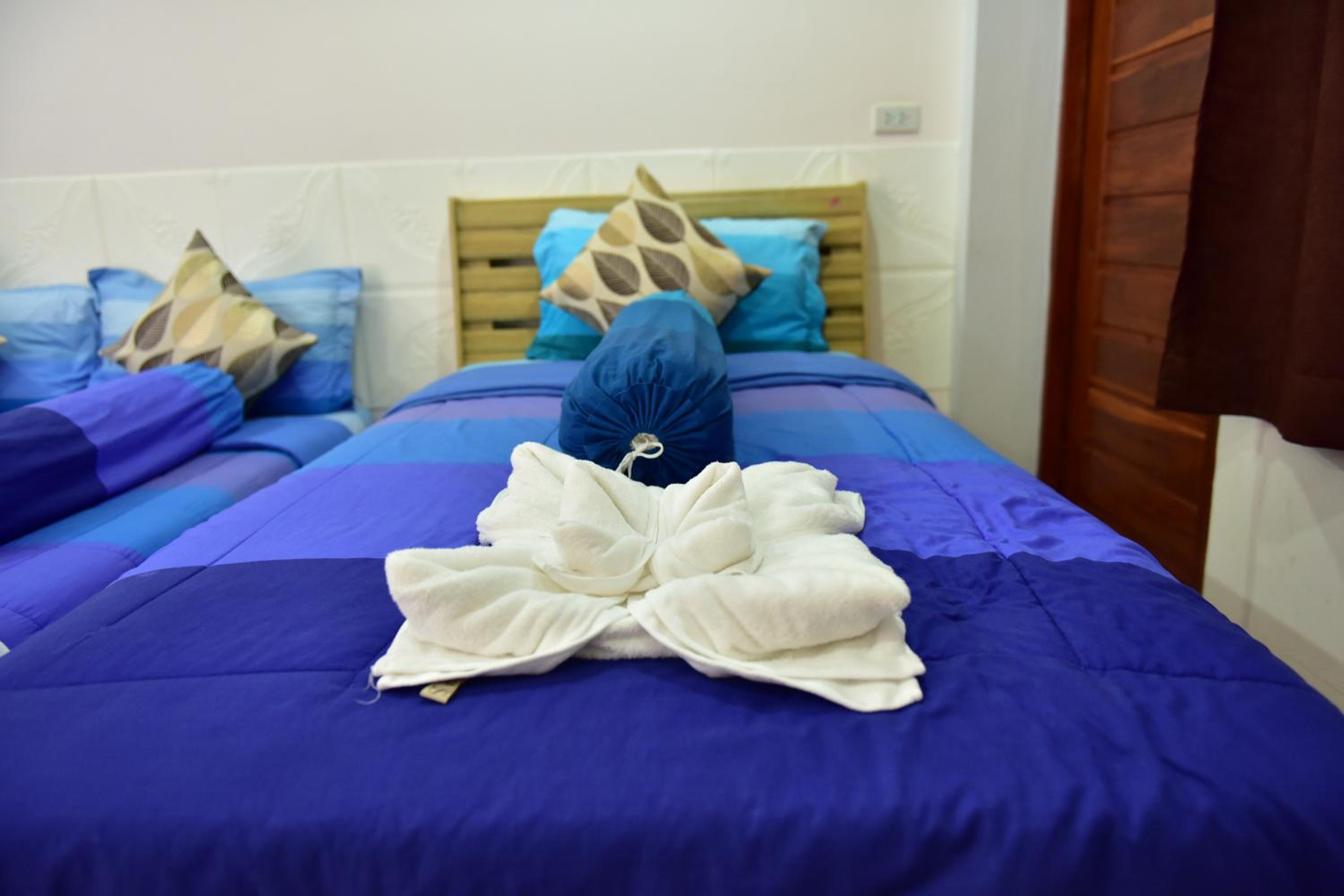 Deluxe Twin Room - Photo 18
