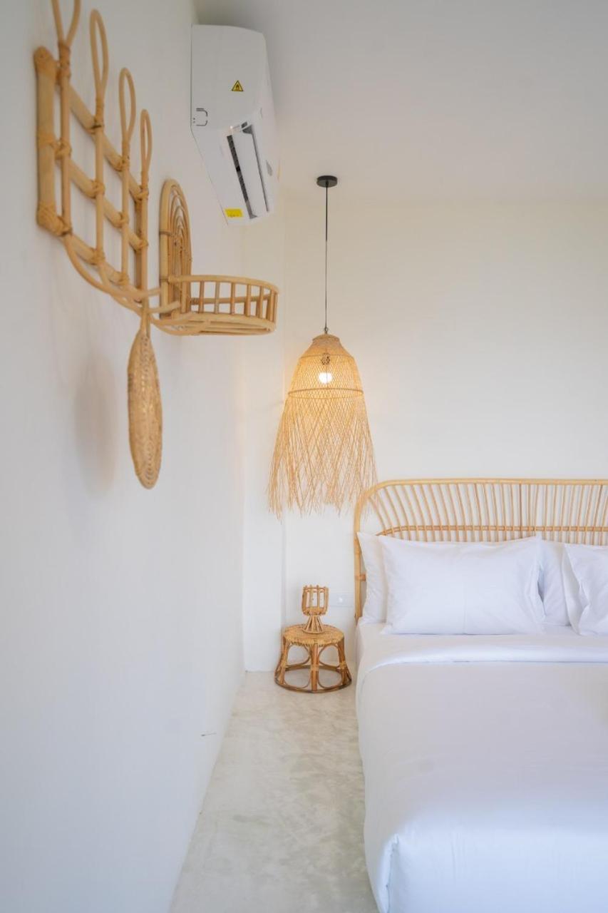 Villa with Sea View - Photo 10