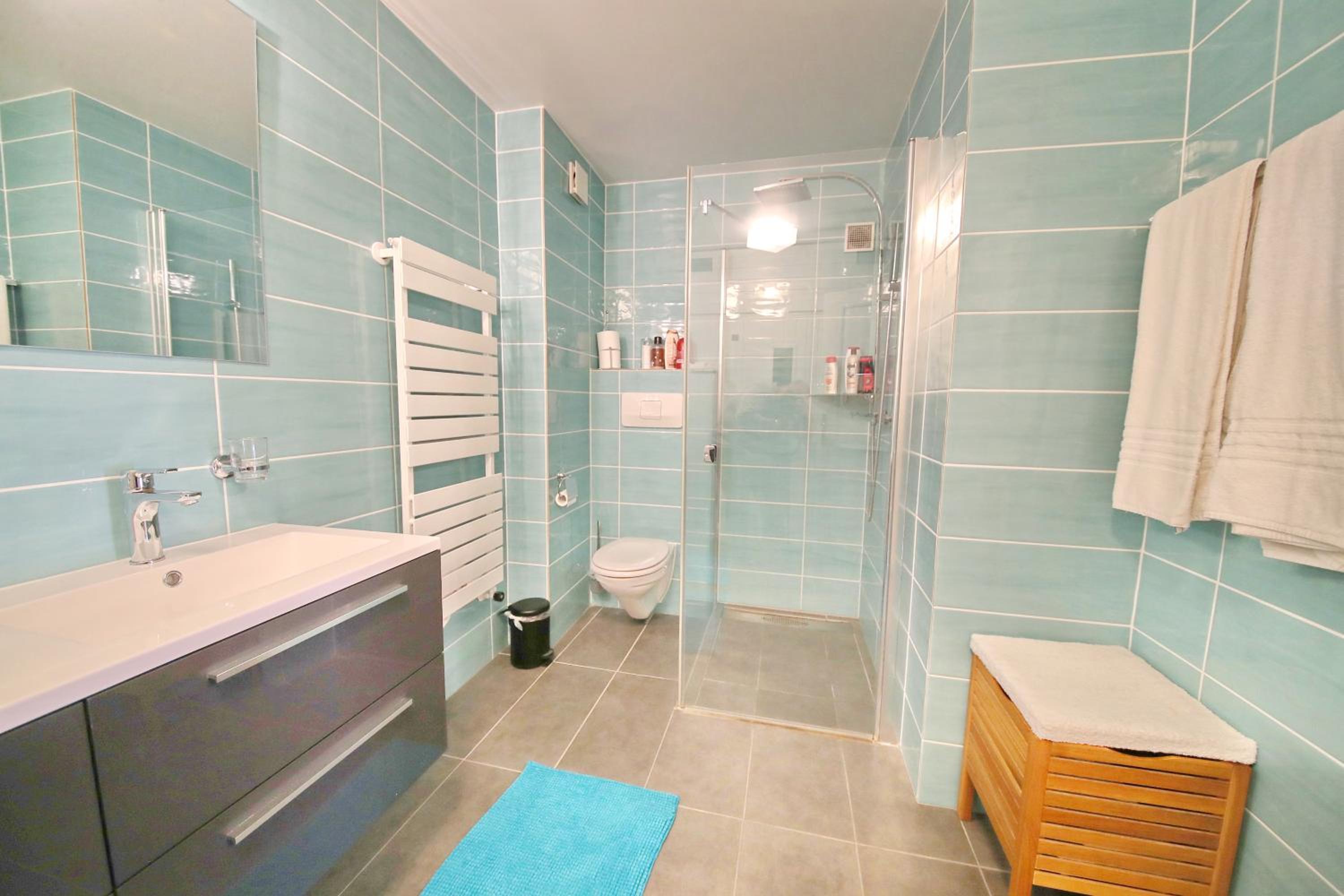Riviera Beach | Loft with Garden and Lake View photo 3
