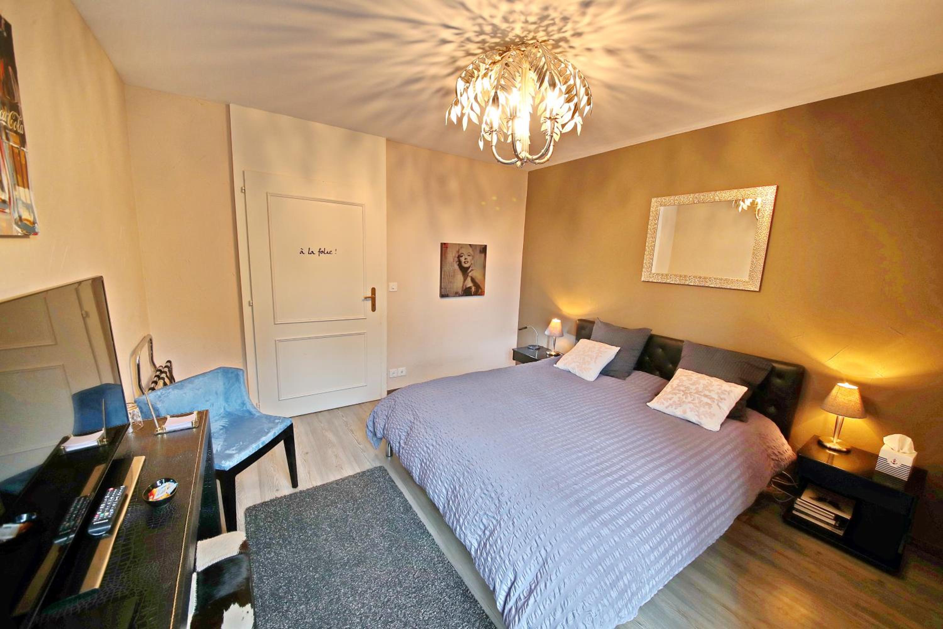 Corseaux Beach | Superior Double Room with Partial Lake View and with Terrace-Garden  photo 1