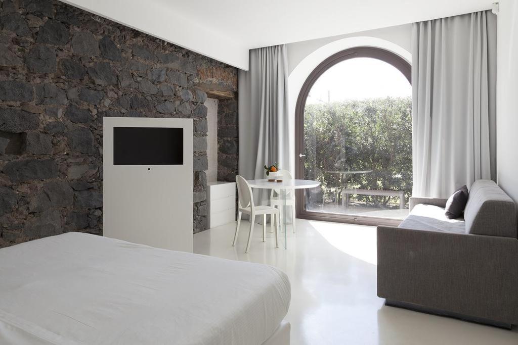 Standard Double Room - Photo 3