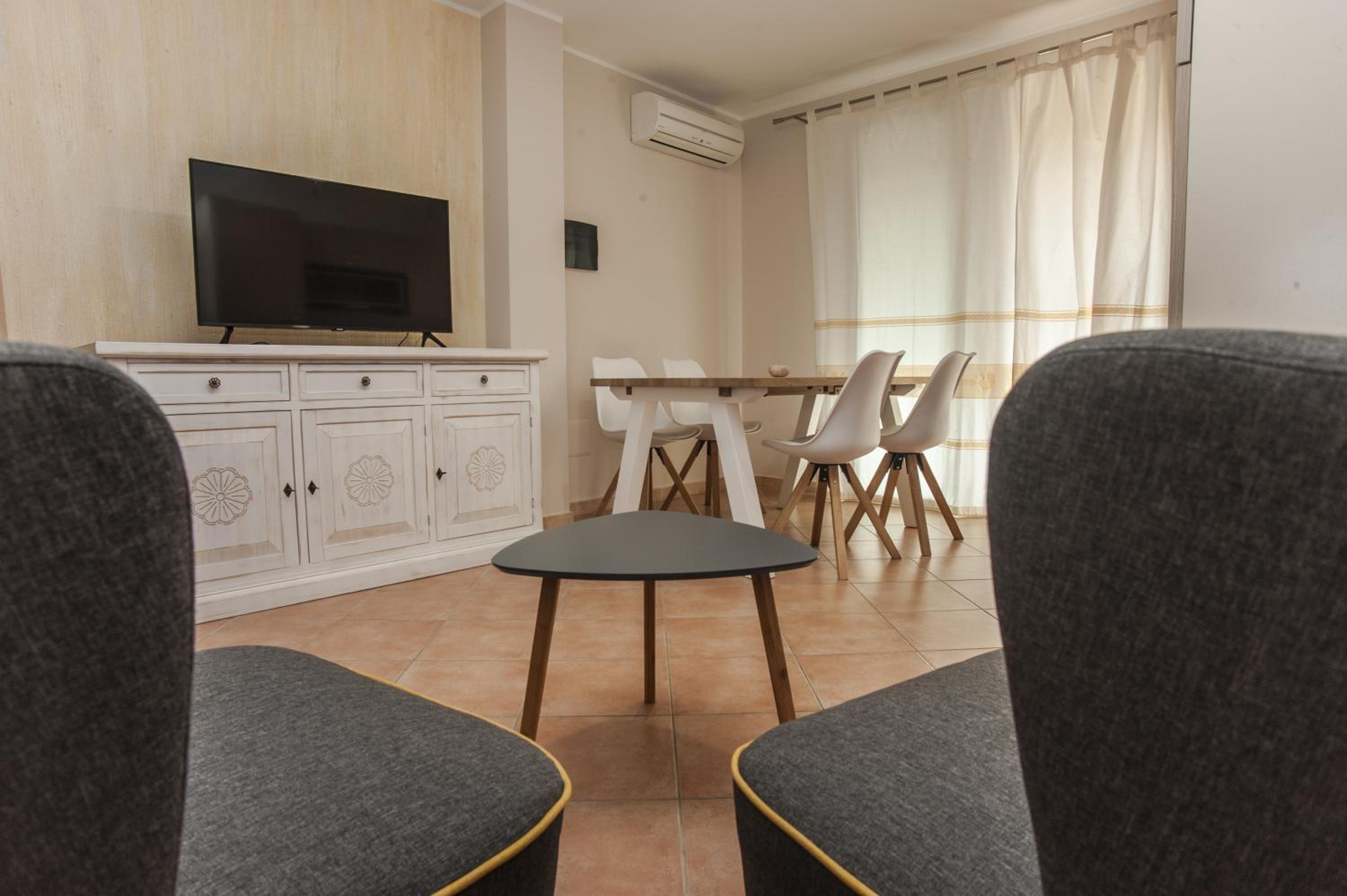 Villa photo 1