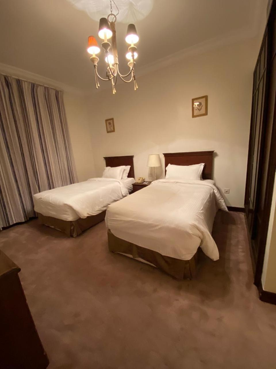 Three-Bedroom Villa - Photo 3