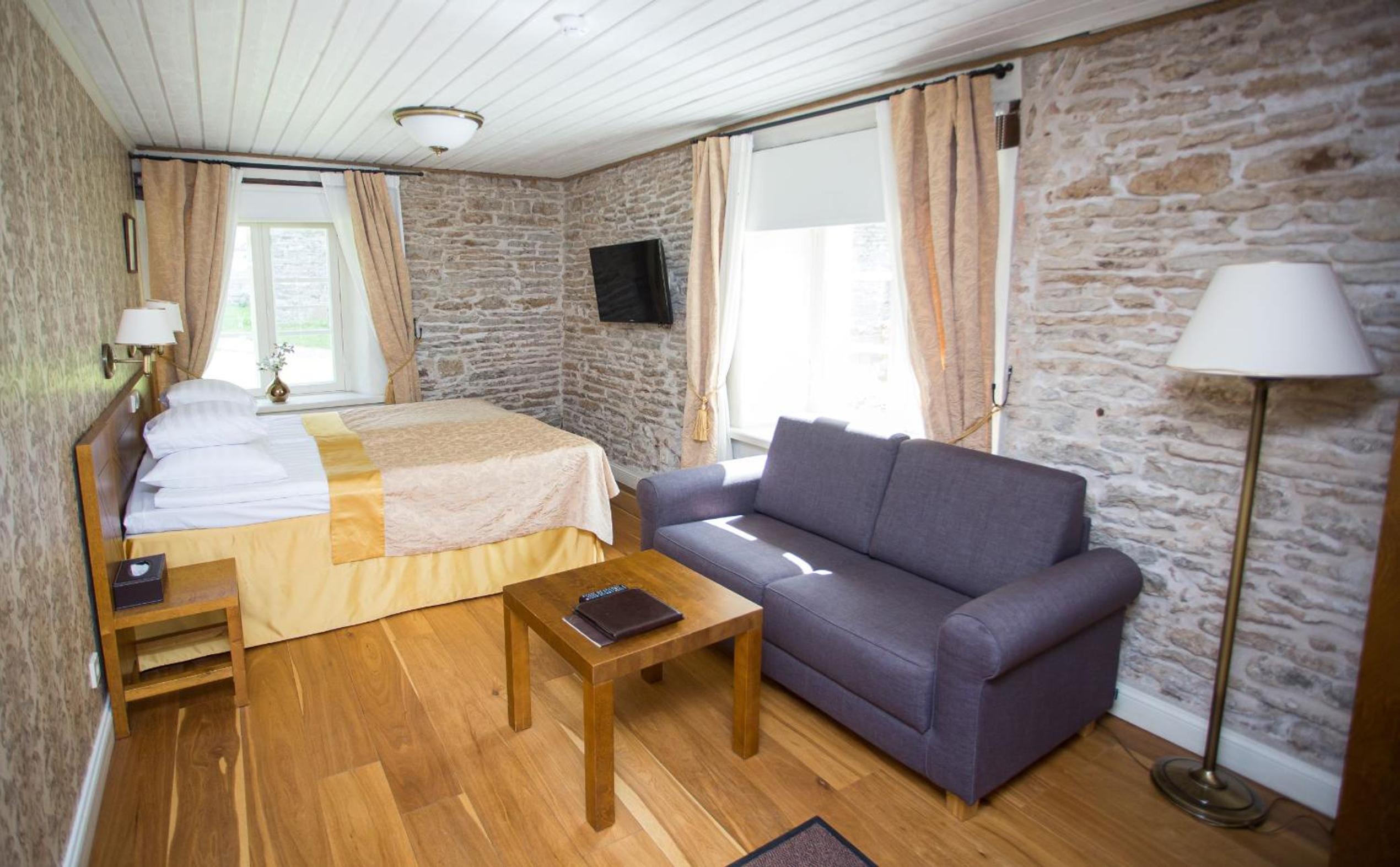 Deluxe Double or Twin Room with free visit to Sauna Center photo 3