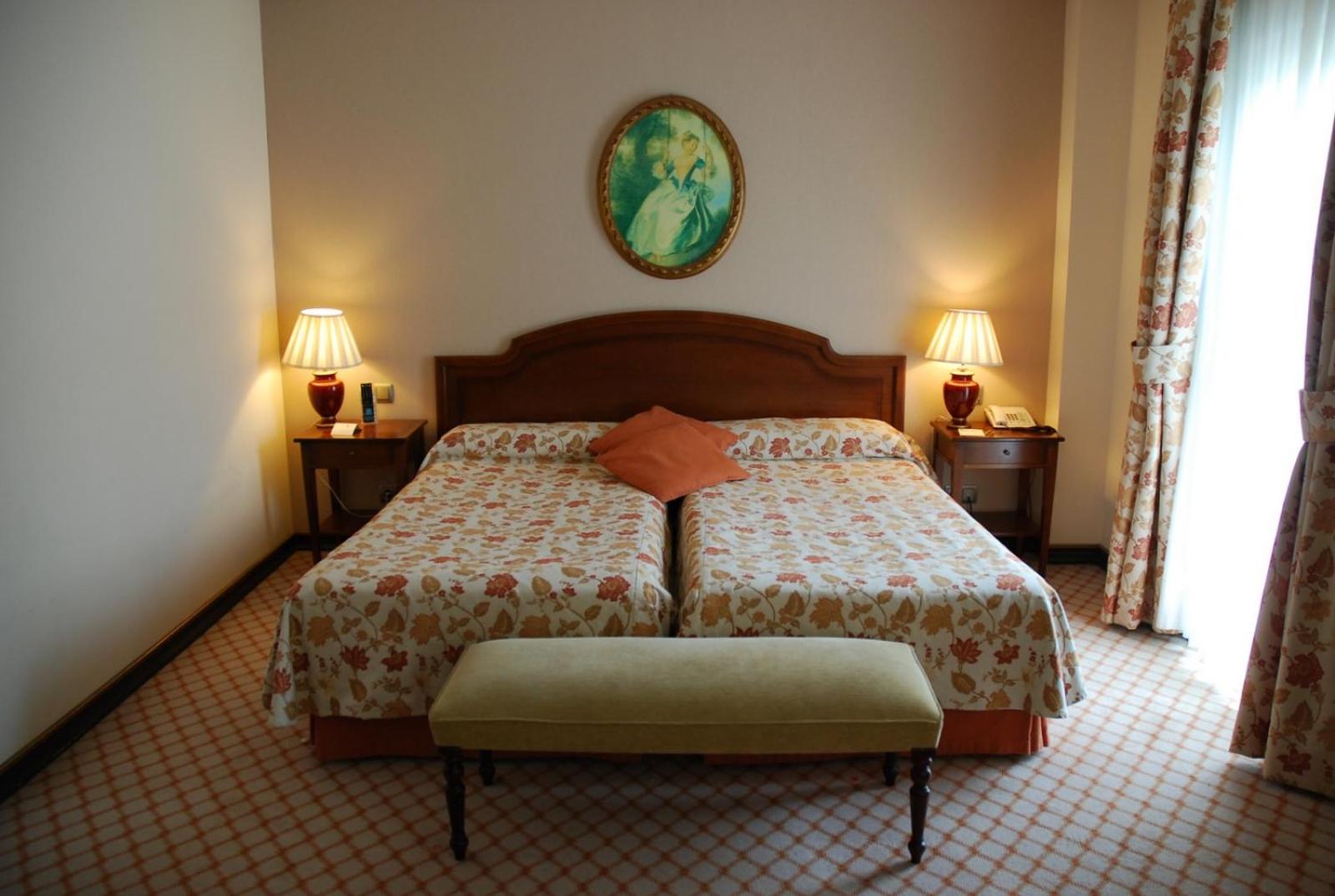 Single Room - Photo 2