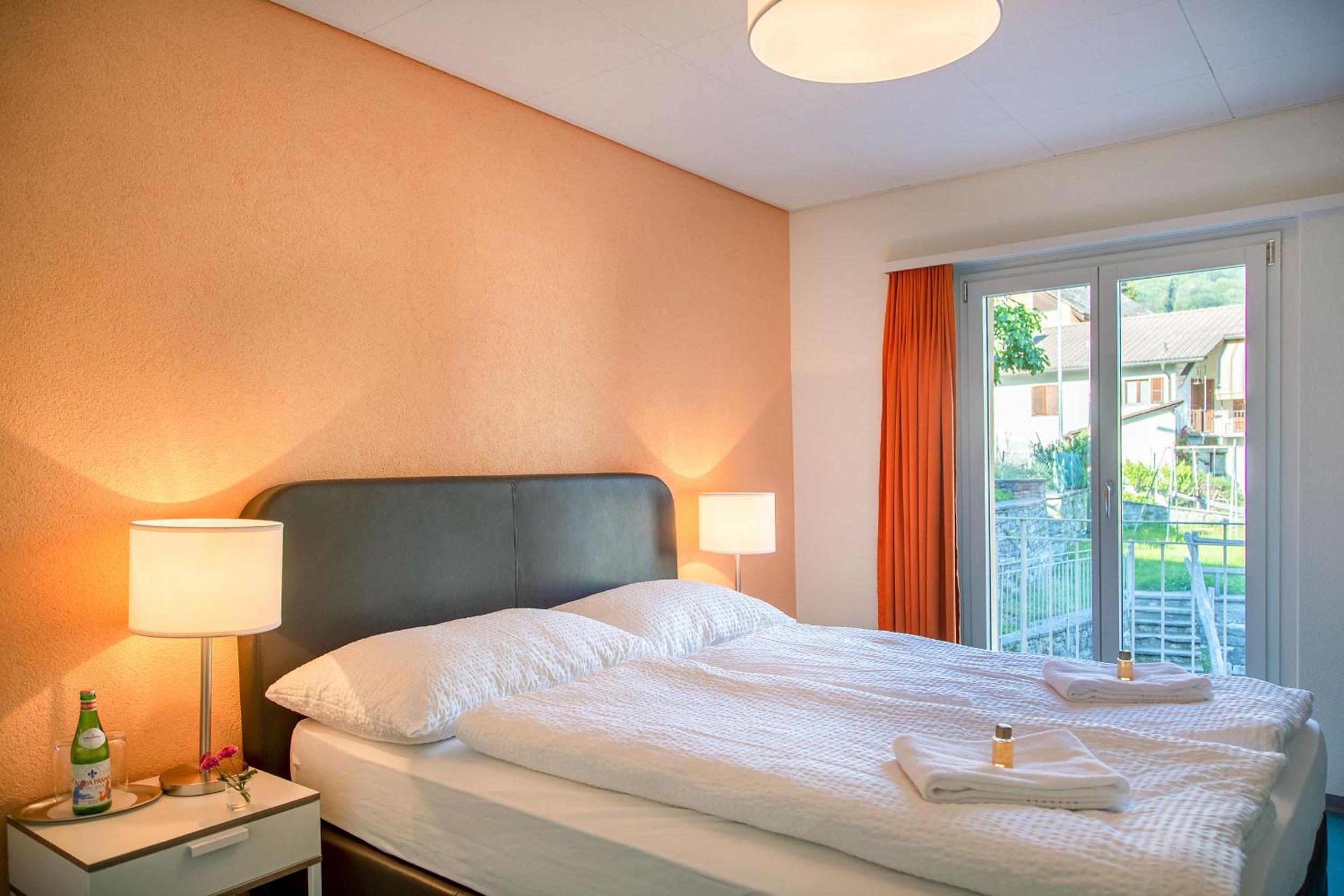 Double Room with Shared Bathroom photo 1