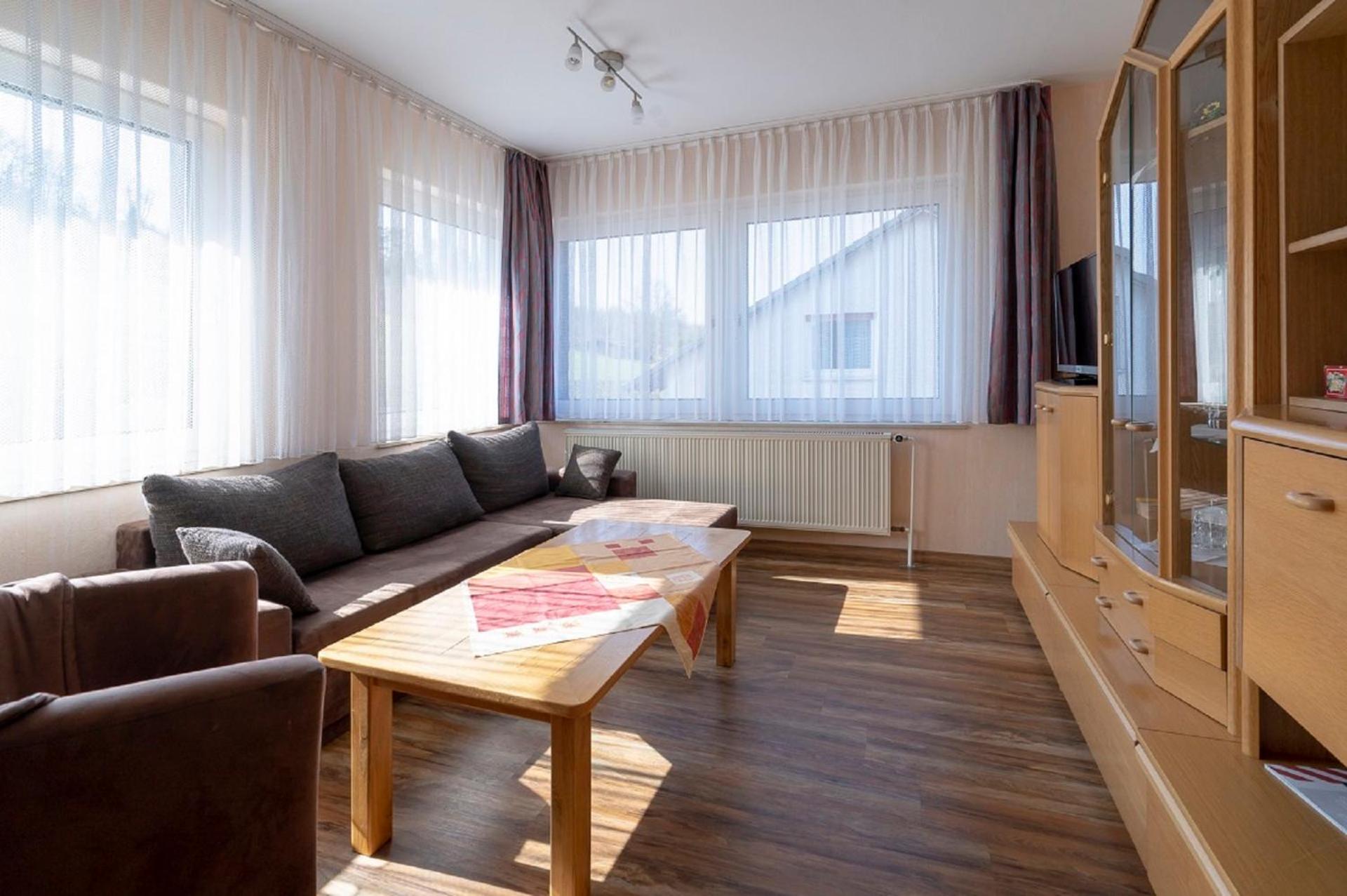Apartment E photo 1