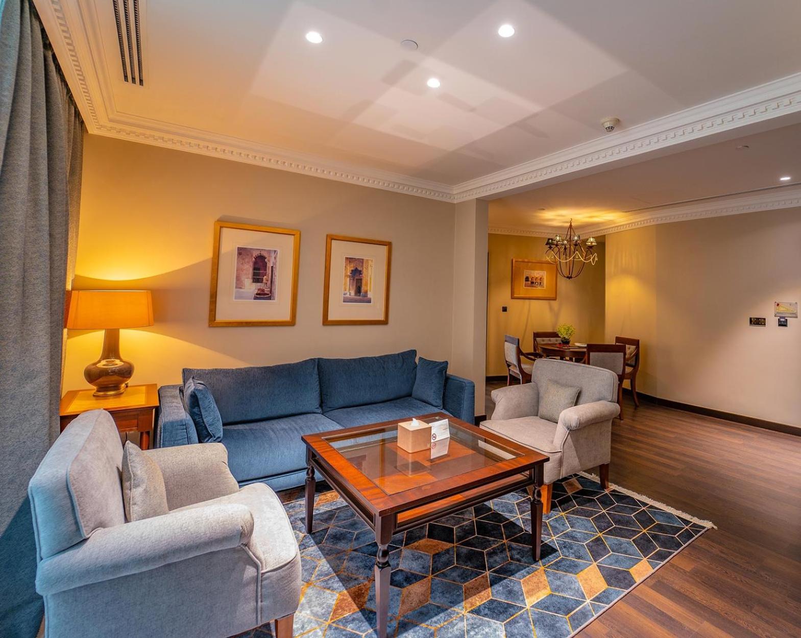 Diplomatic Suite - Photo 3