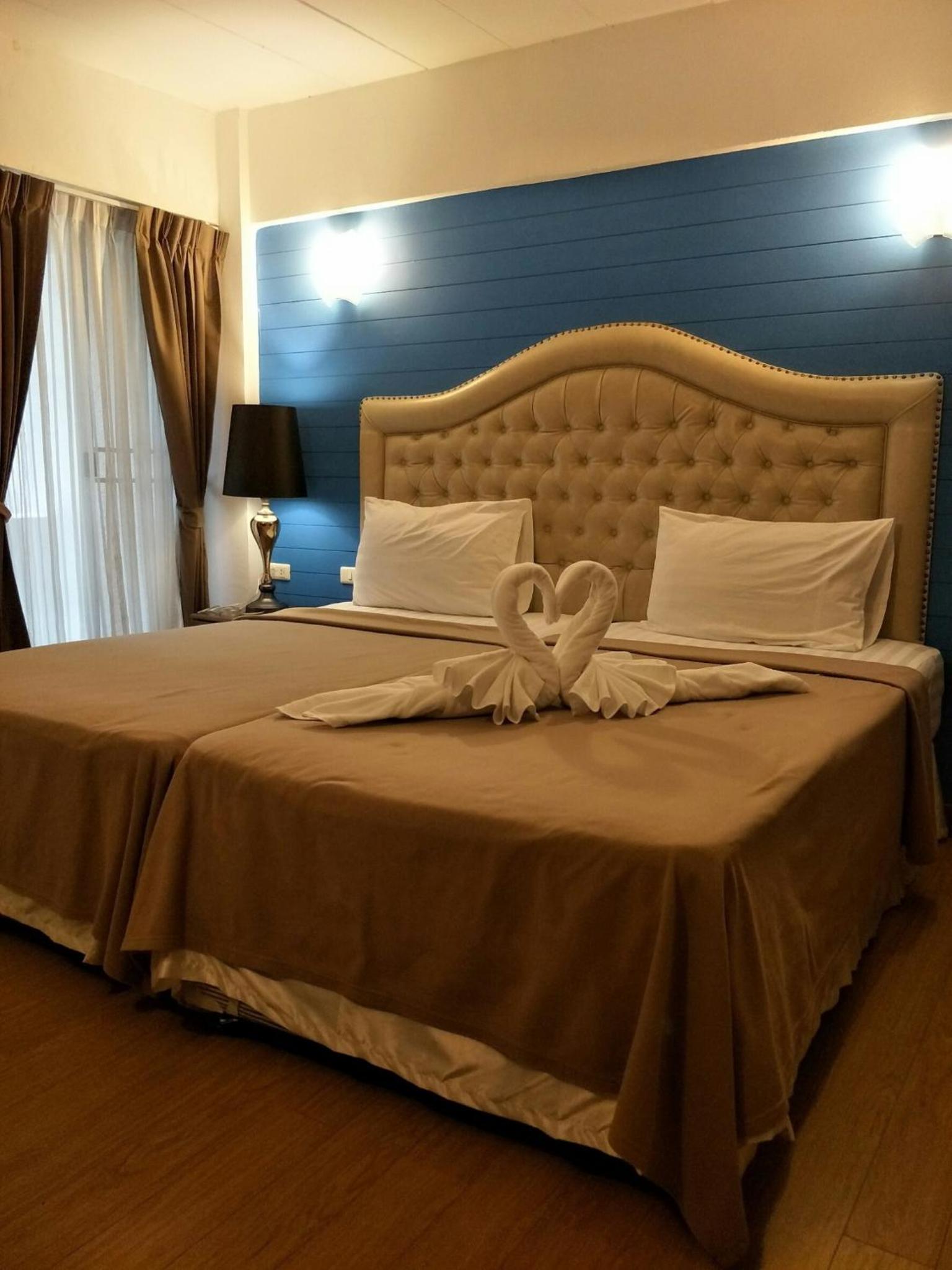 Superior Double or Twin Room photo 2