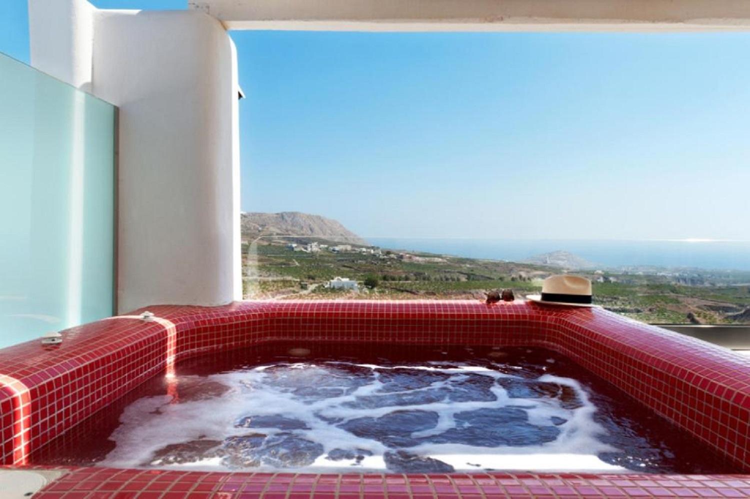 Three-Bedroom Villa with Private Pool photo 3