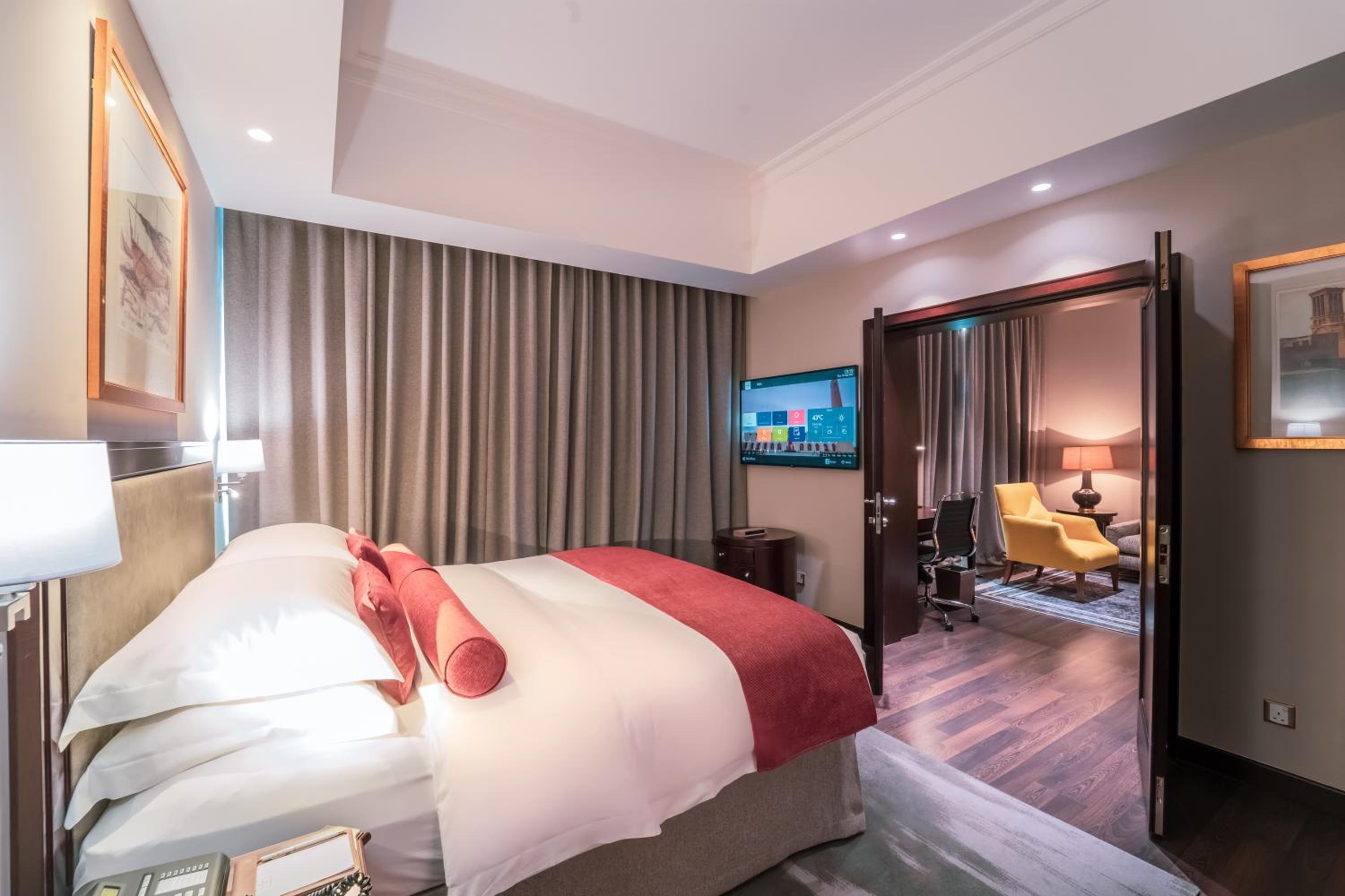 Junior Suite - Photo 1