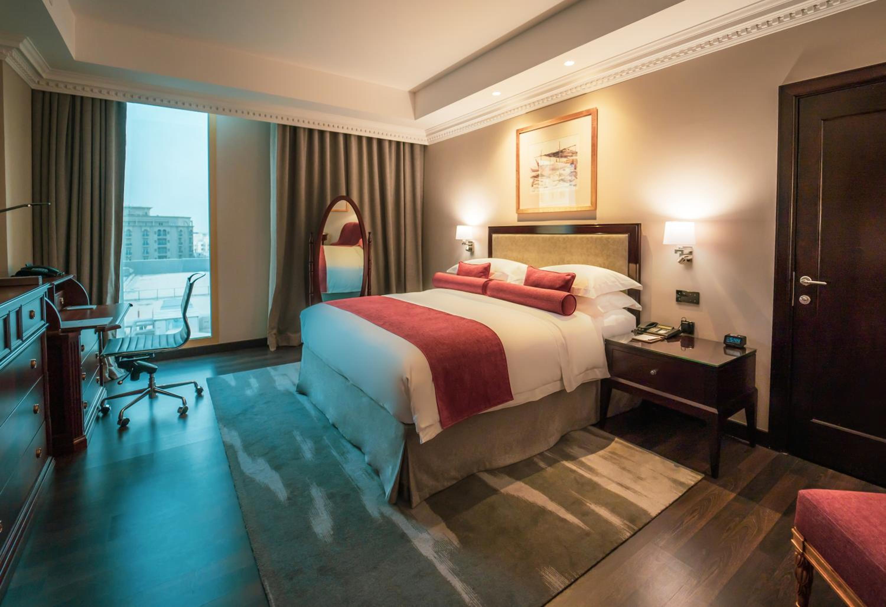 Diplomatic Suite - Photo 1