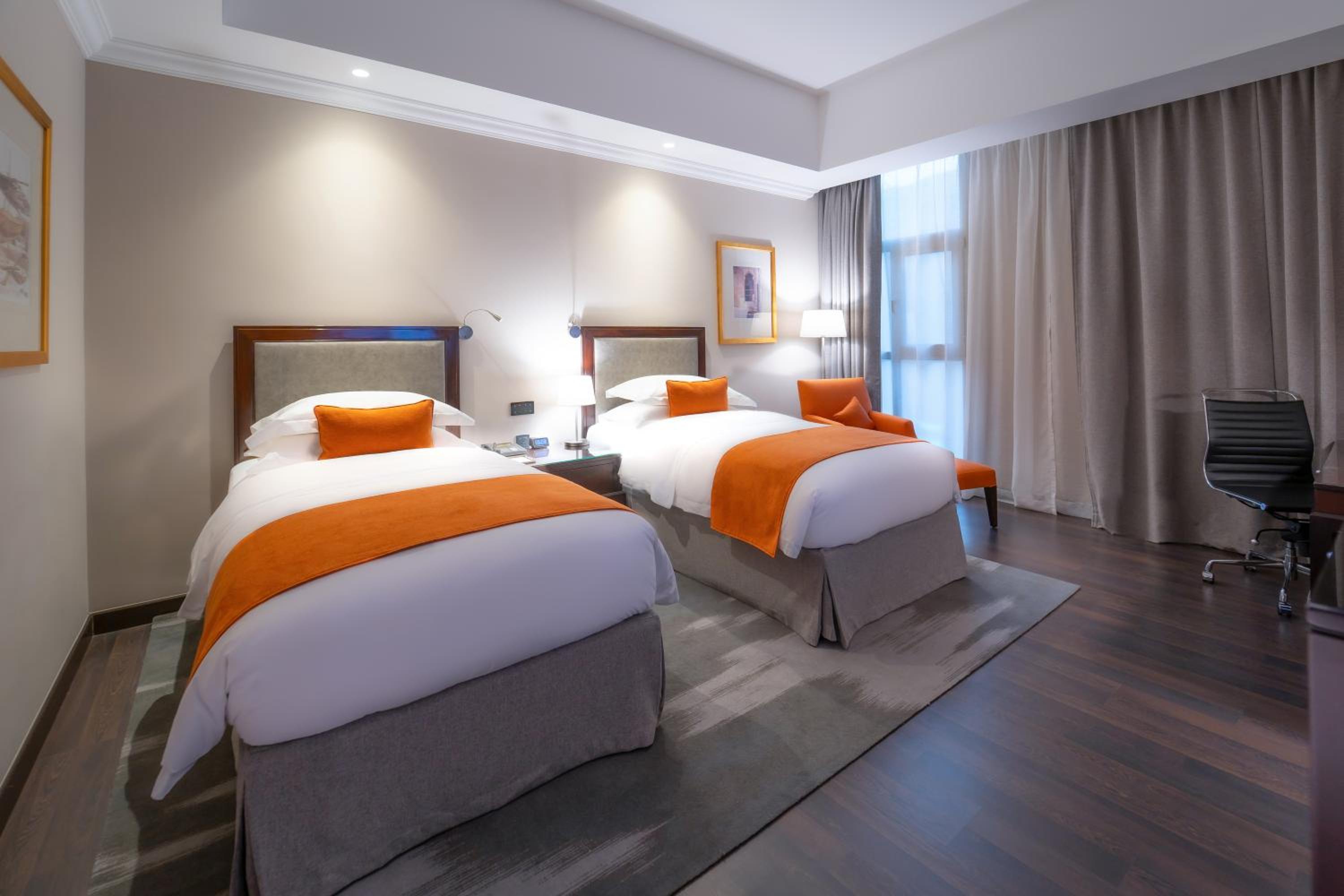 Deluxe Twin Room - Photo 2