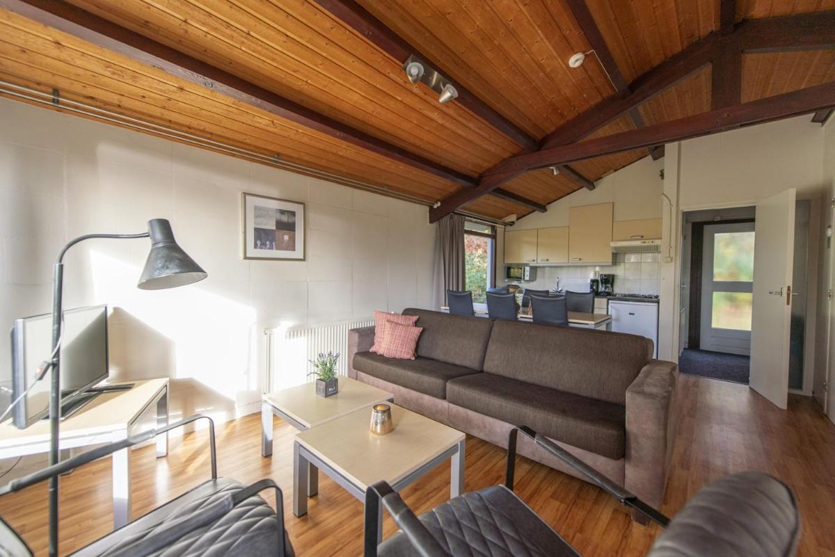 Three-Bedroom Bungalow photo 2