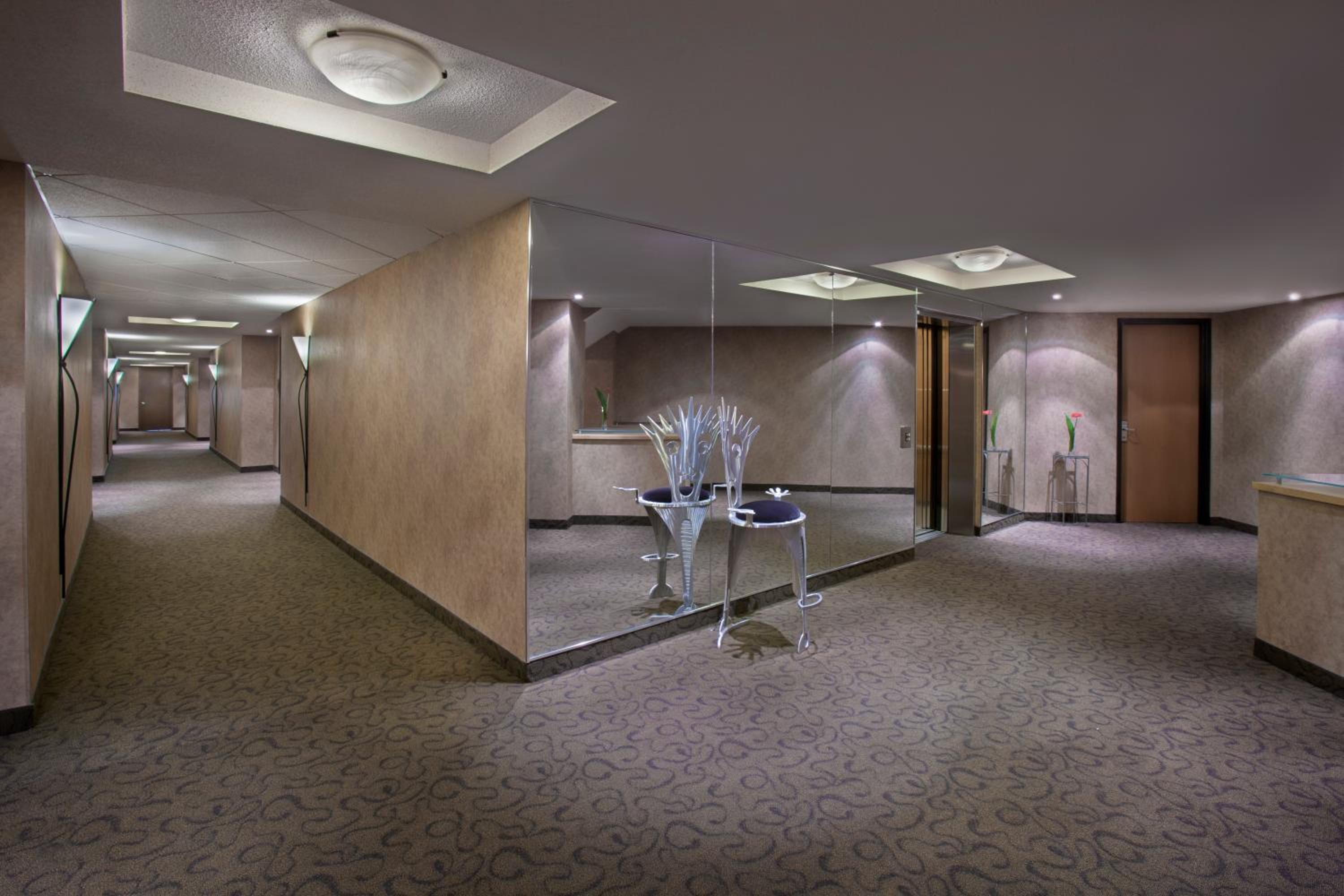 Tower Queen Room with Two Queen Beds - Photo 2
