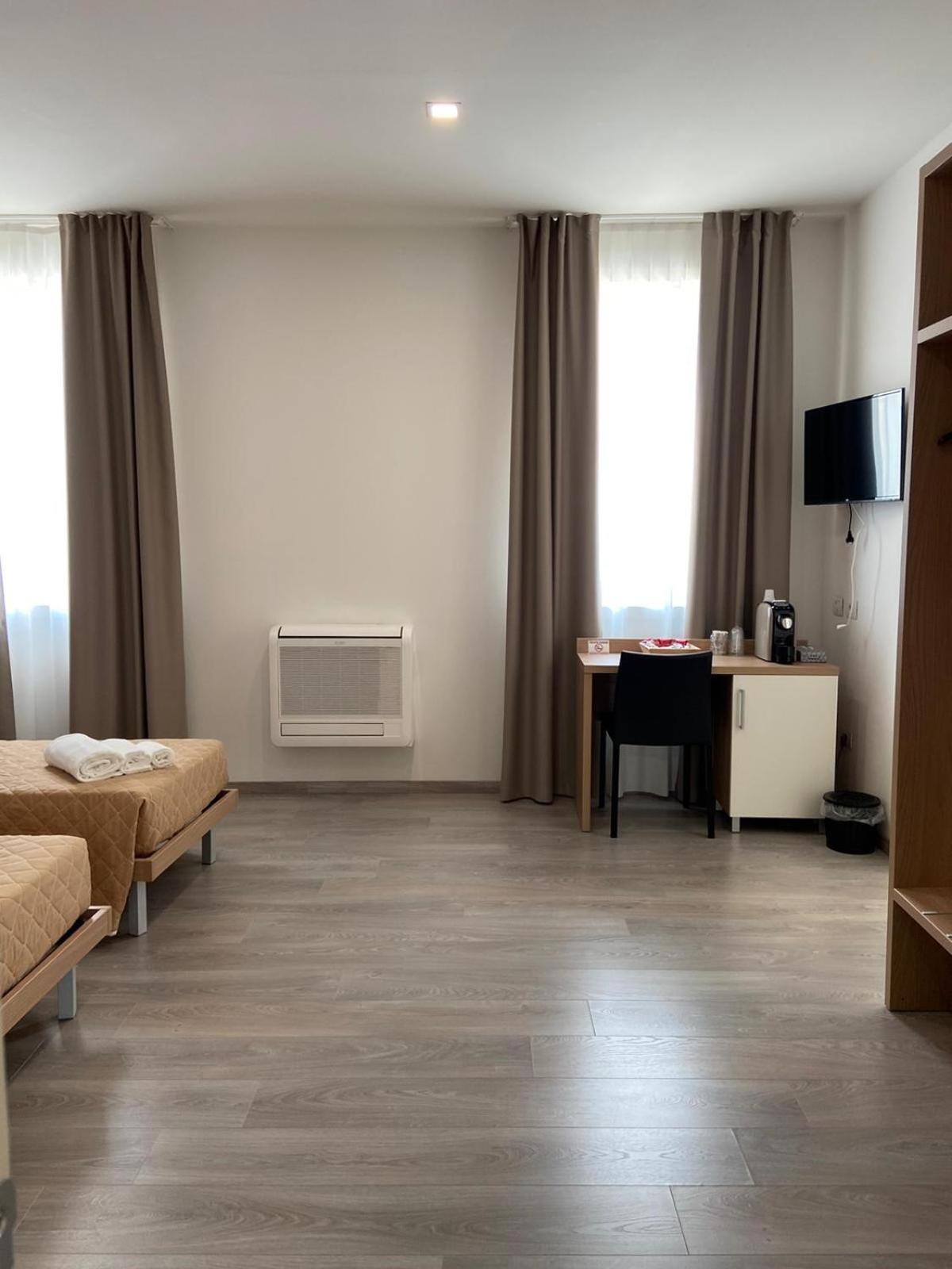 Triple Room - Photo 1
