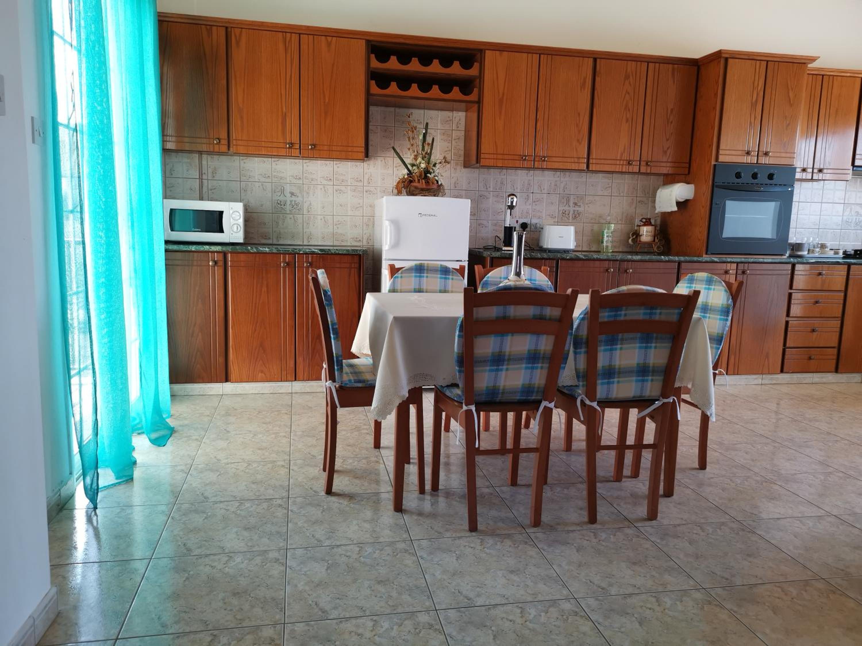 Apartment with Sea View - Photo 25