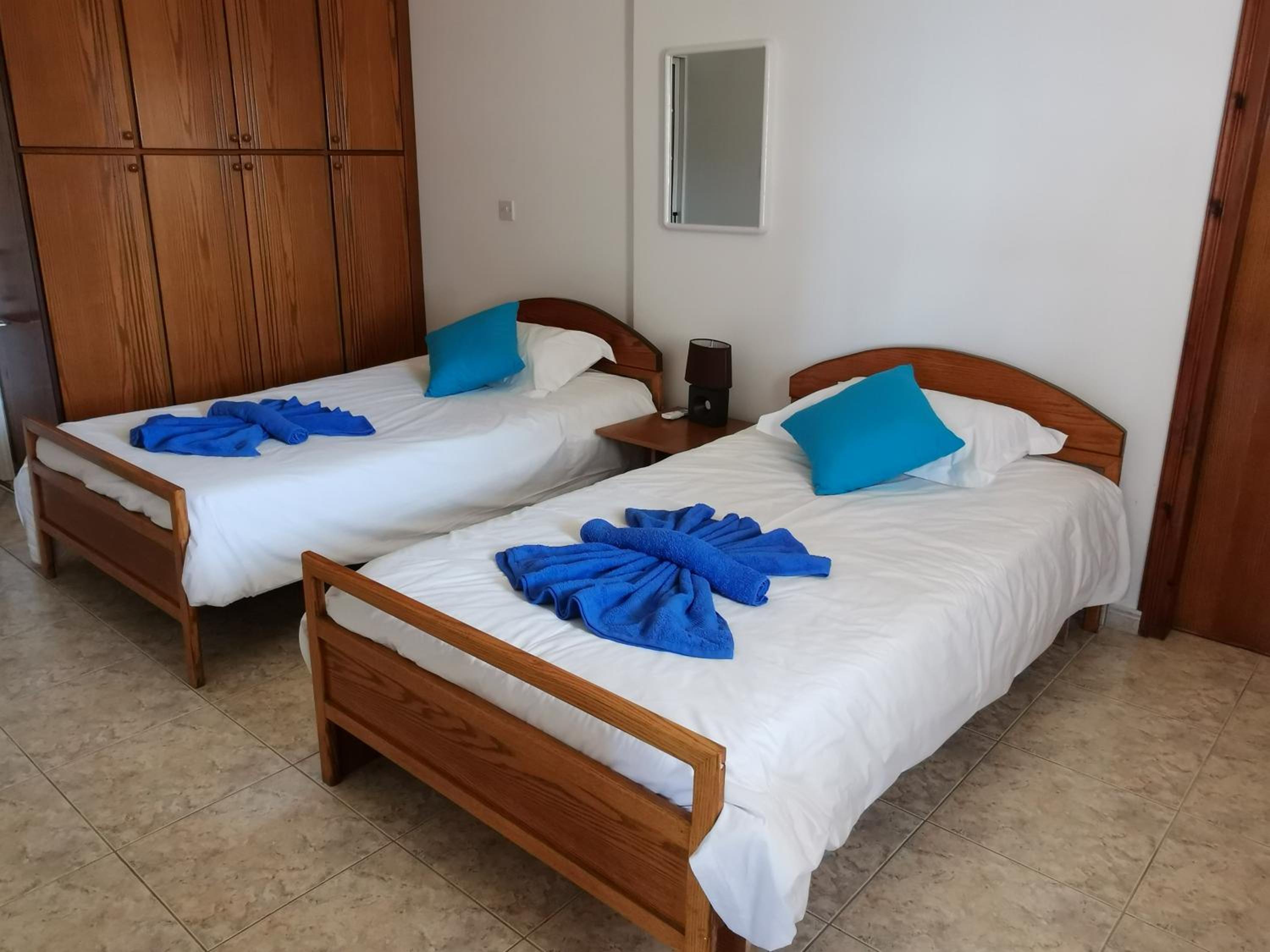 Apartment with Sea View - Photo 26