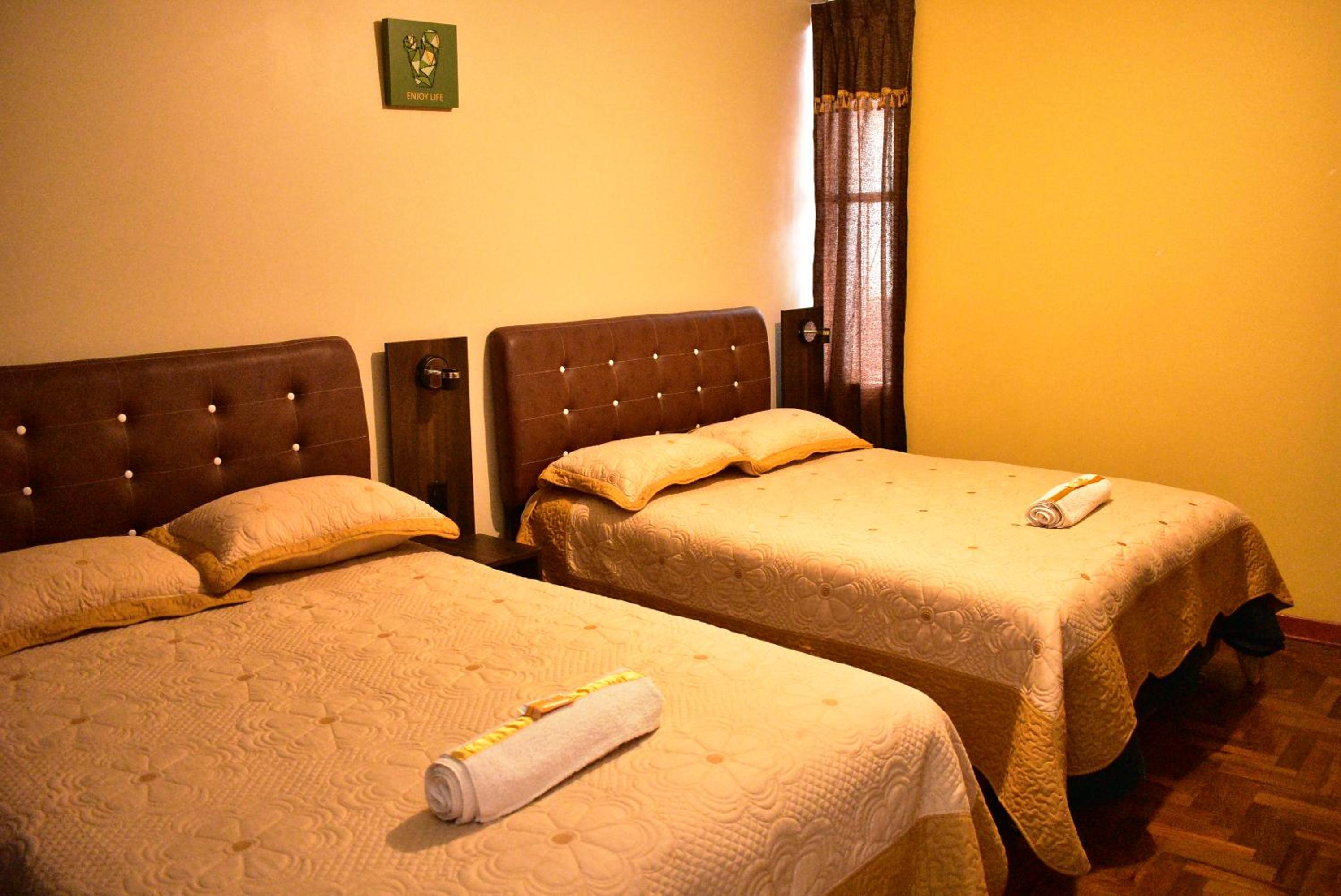 Twin Room with Private Bathroom photo 1