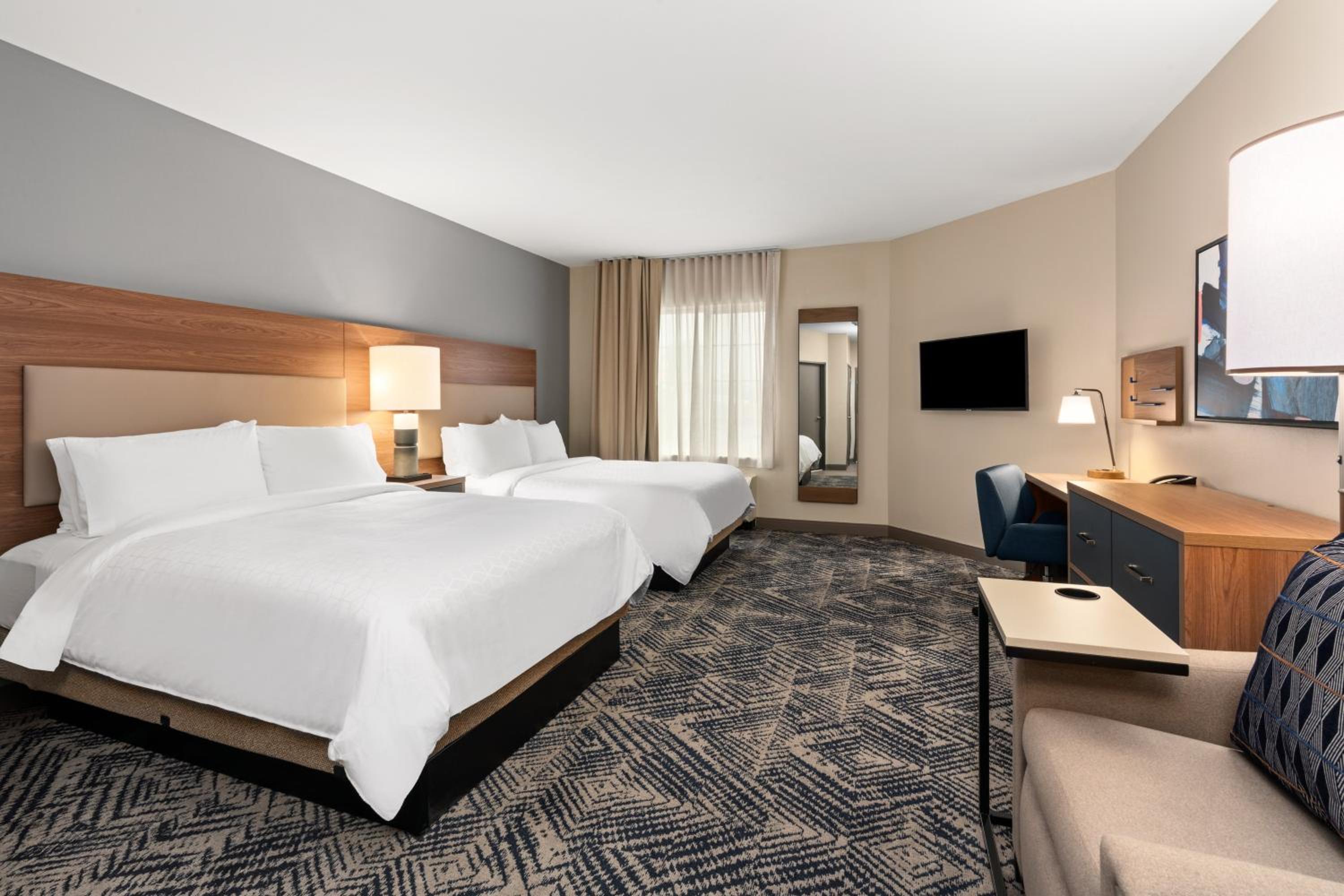 Studio Suite with Two Queen Beds - Photo 1