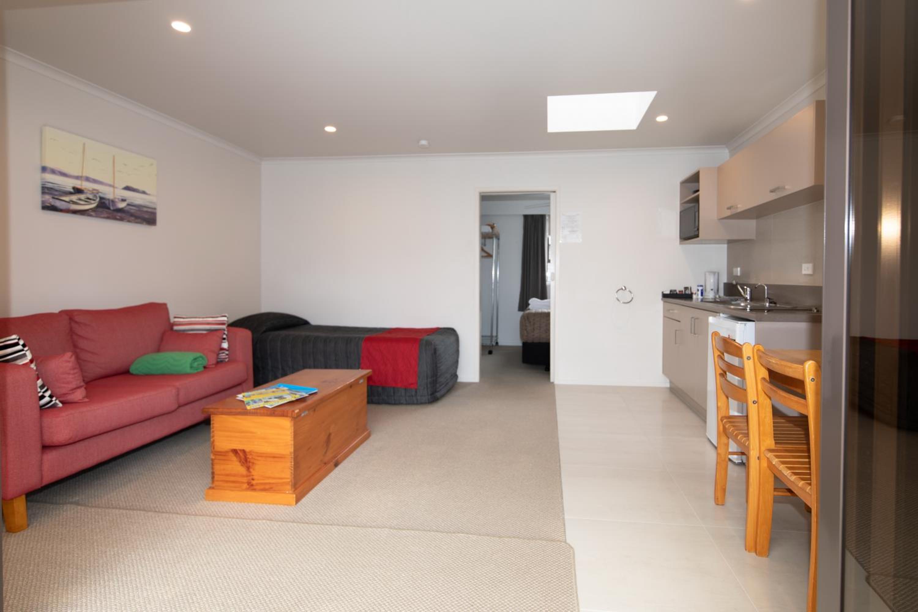 Apartment with Terrace - 4 photo 1