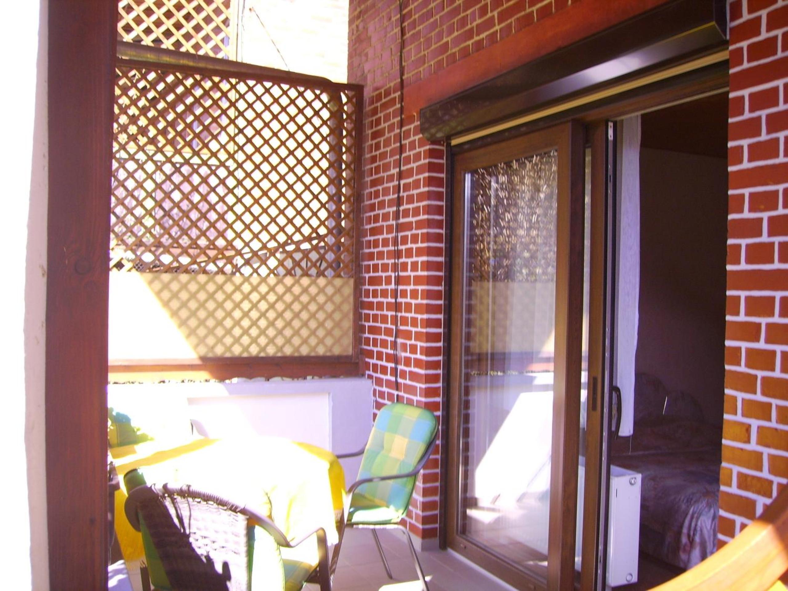 One-Bedroom Apartment with Terrace photo 2
