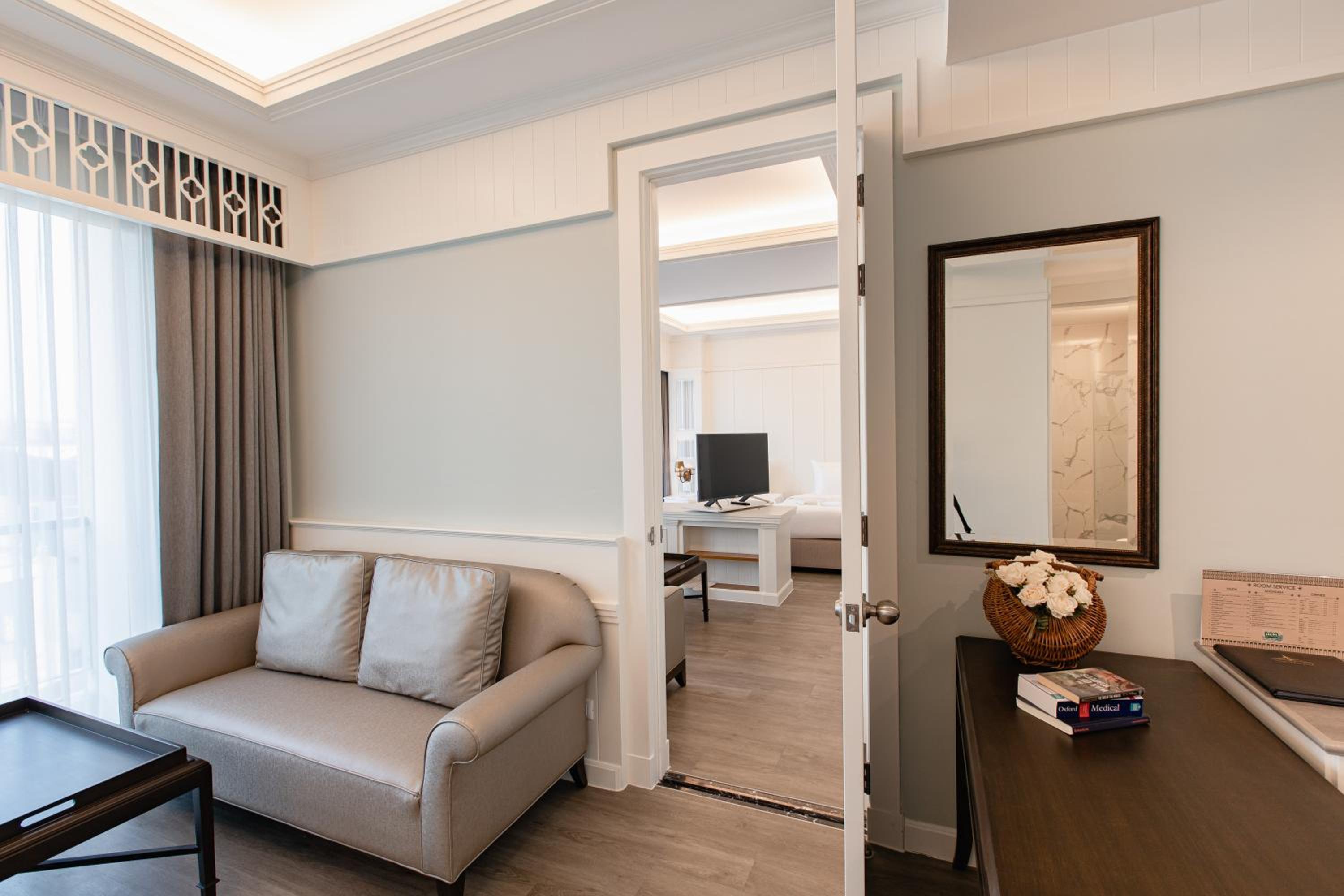 Premier King Connect Suite  photo 3