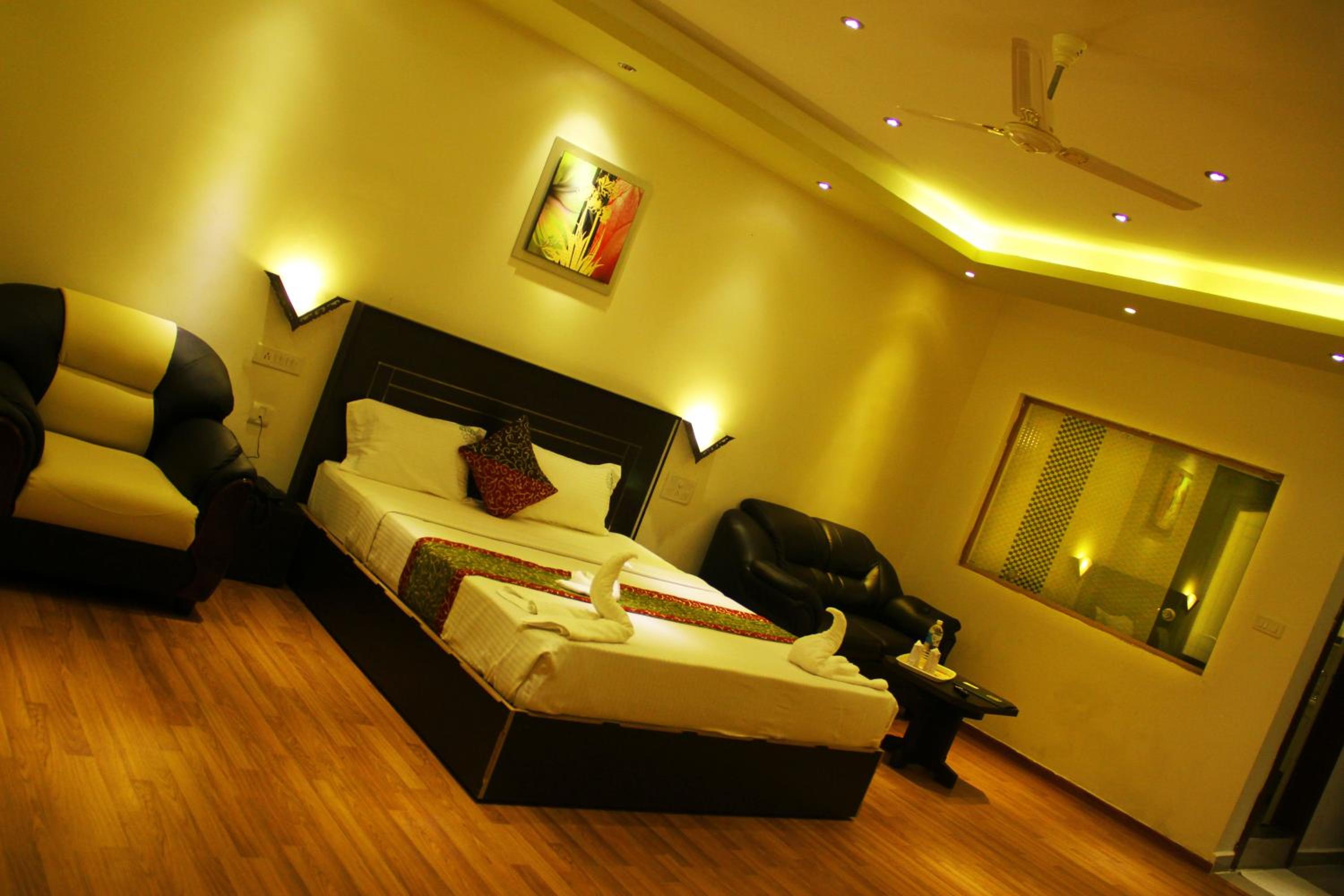 Superior King Room