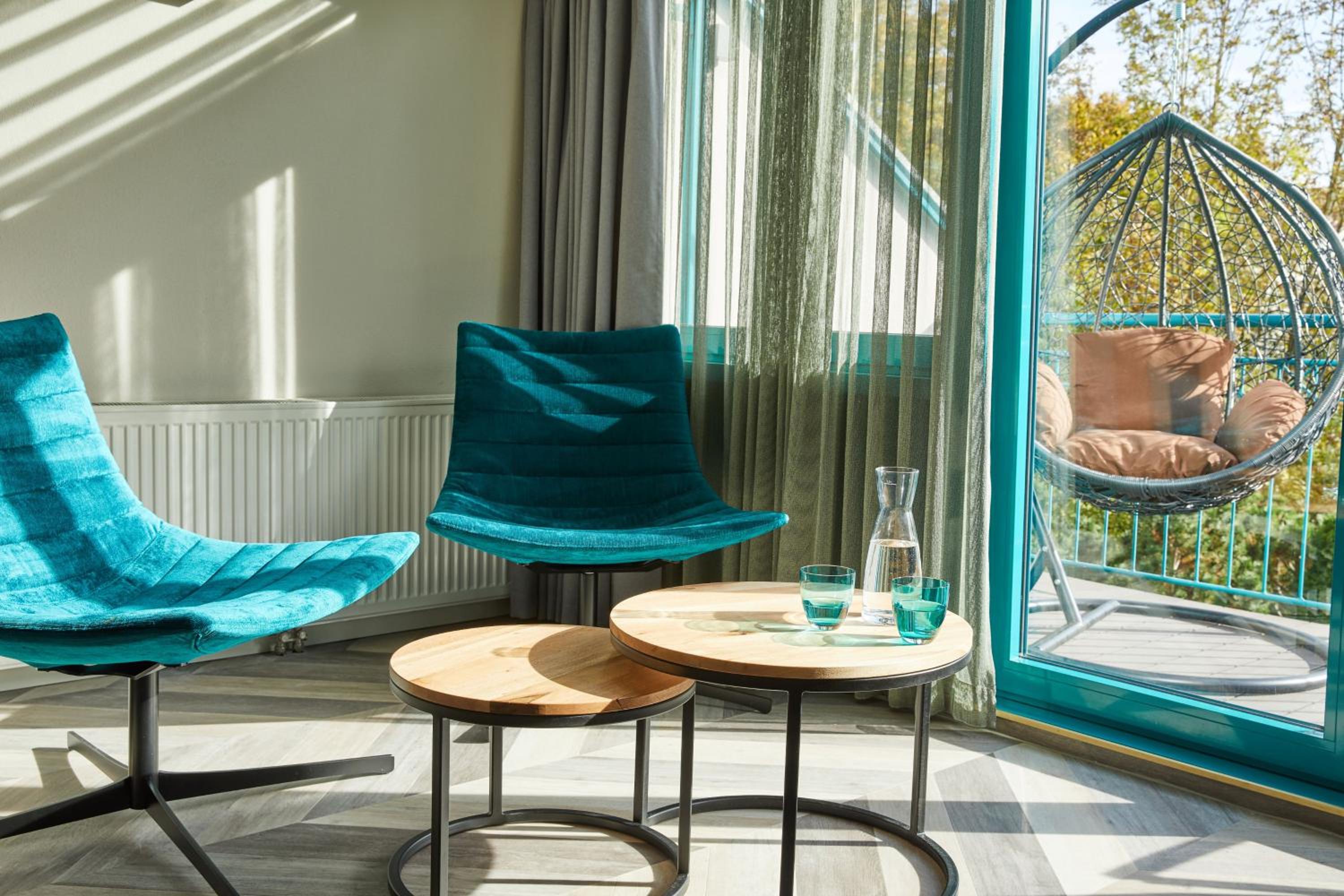 Standard Double or Twin Room with Balcony - Photo 4