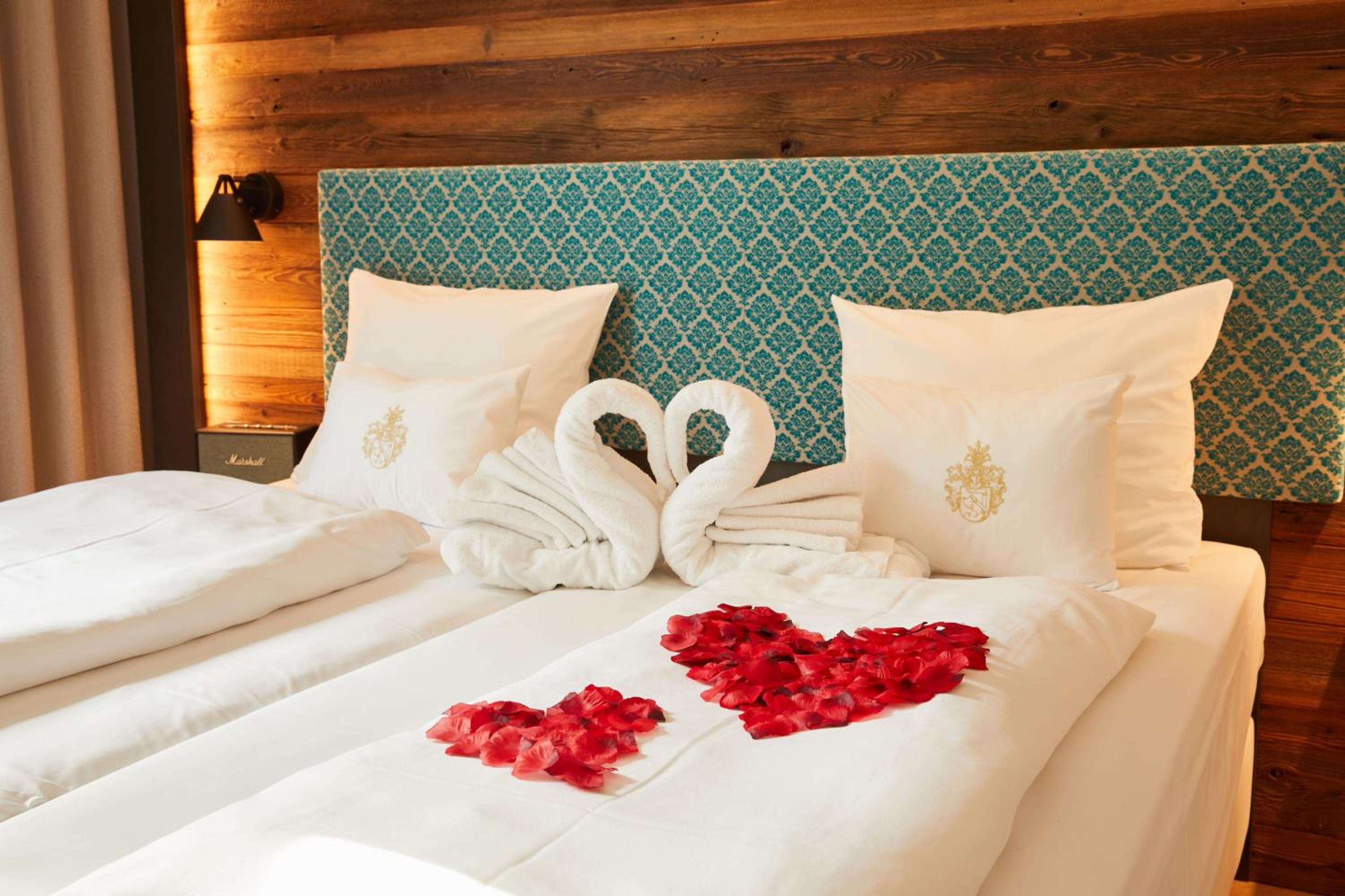 Standard Double or Twin Room with Balcony - Photo 3