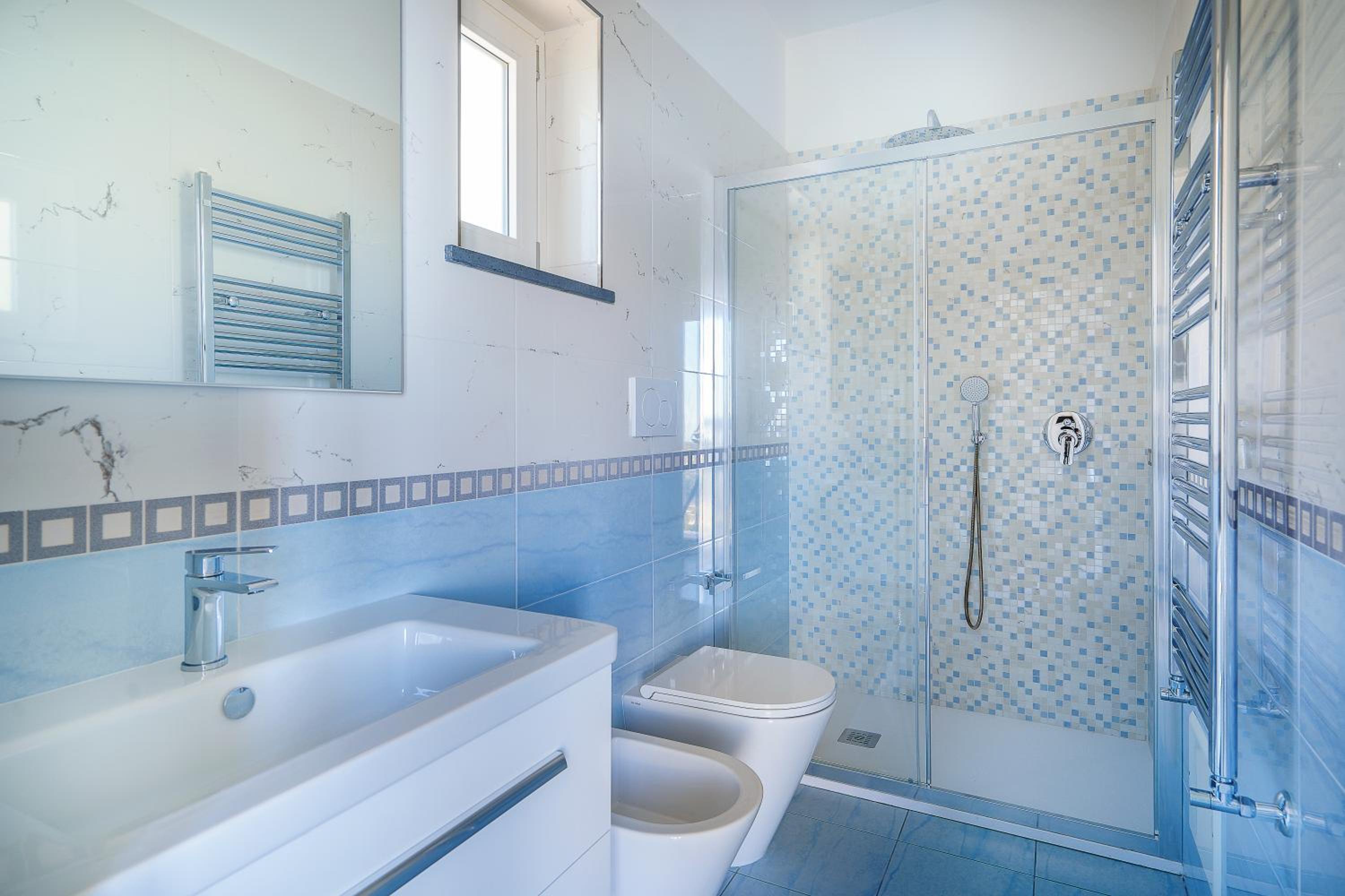 Deluxe Double Room with Balcony and Sea View - Photo 2