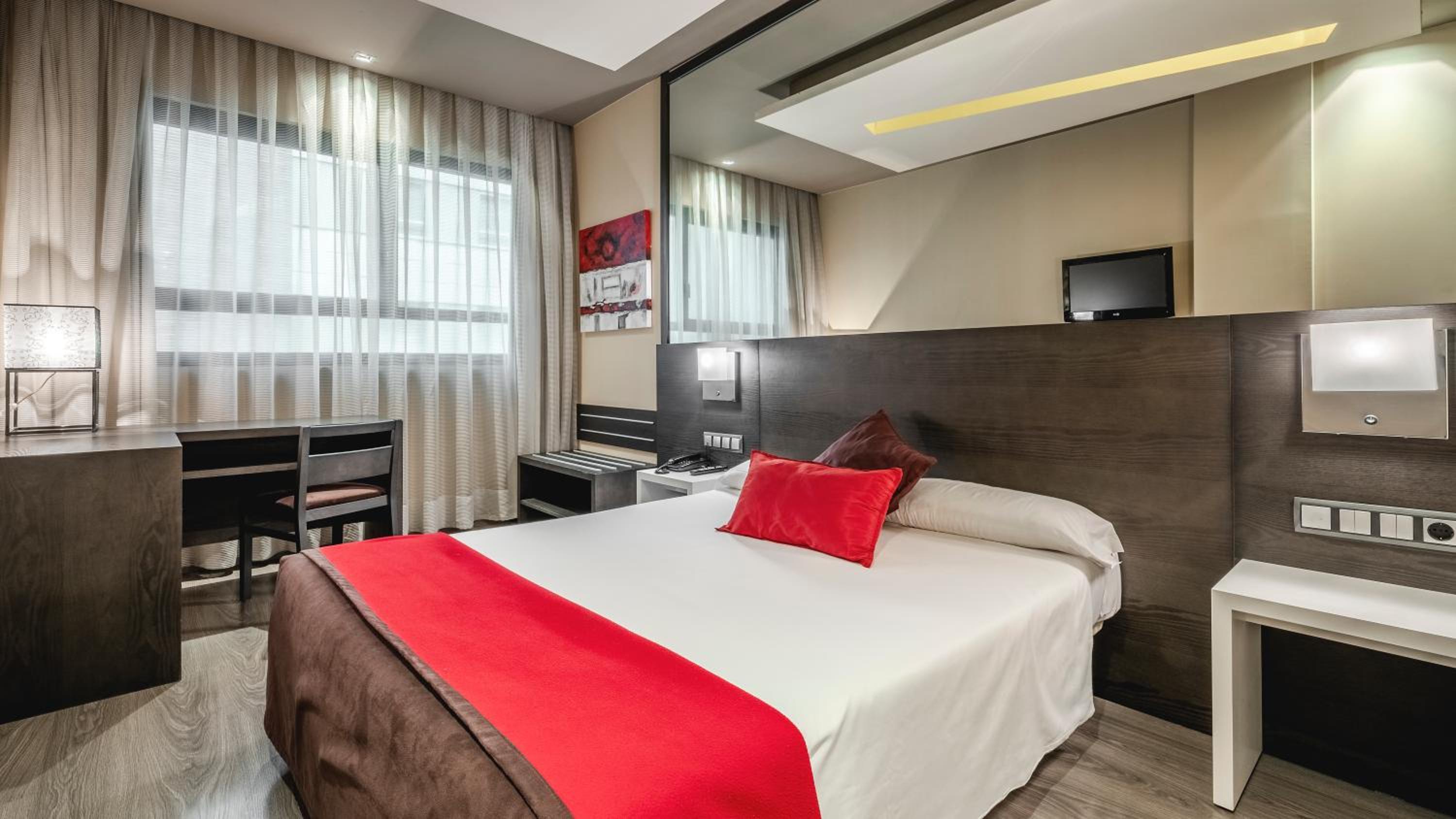 Double Room - Photo 1