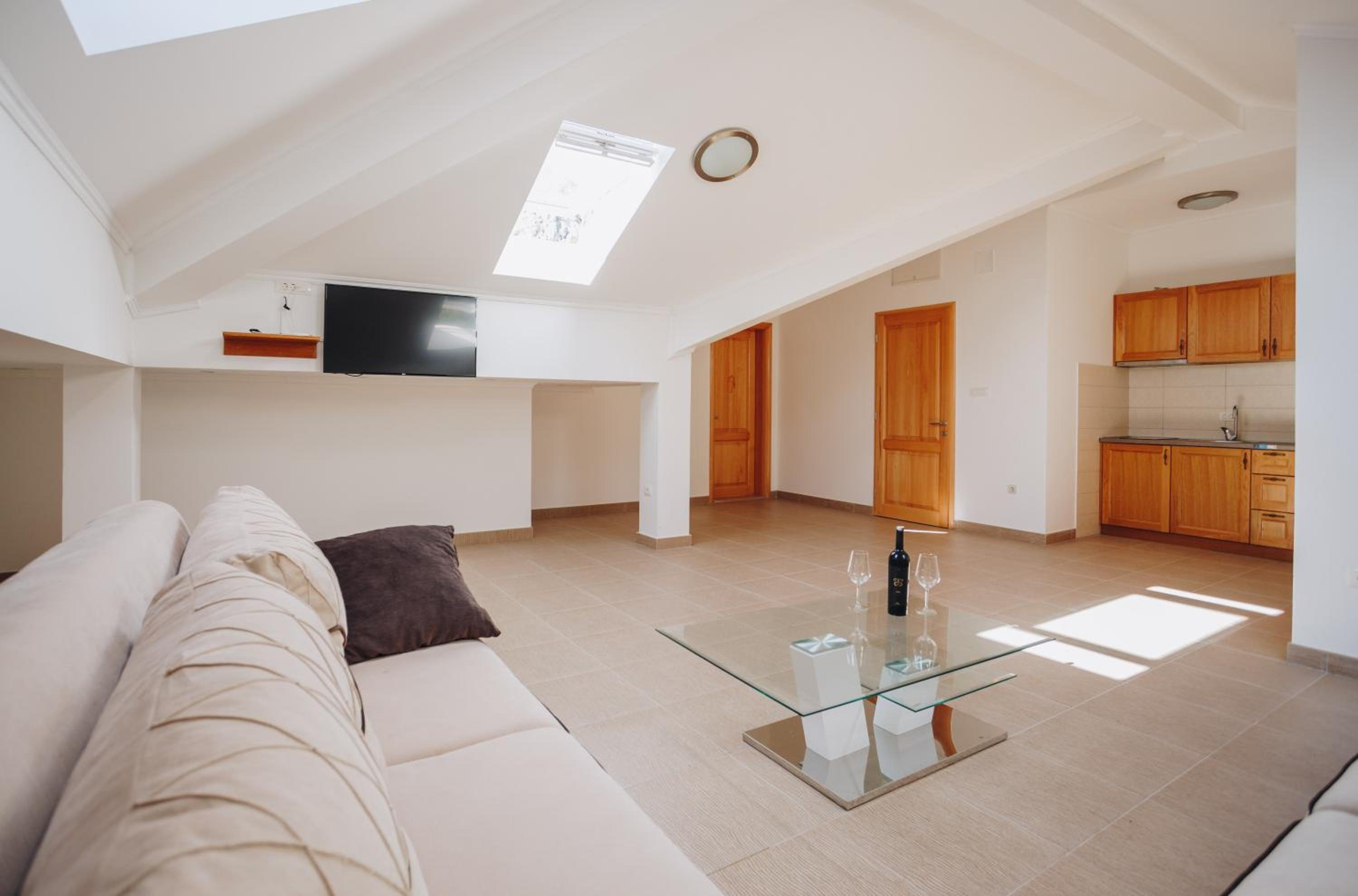 Superior Apartment photo 1