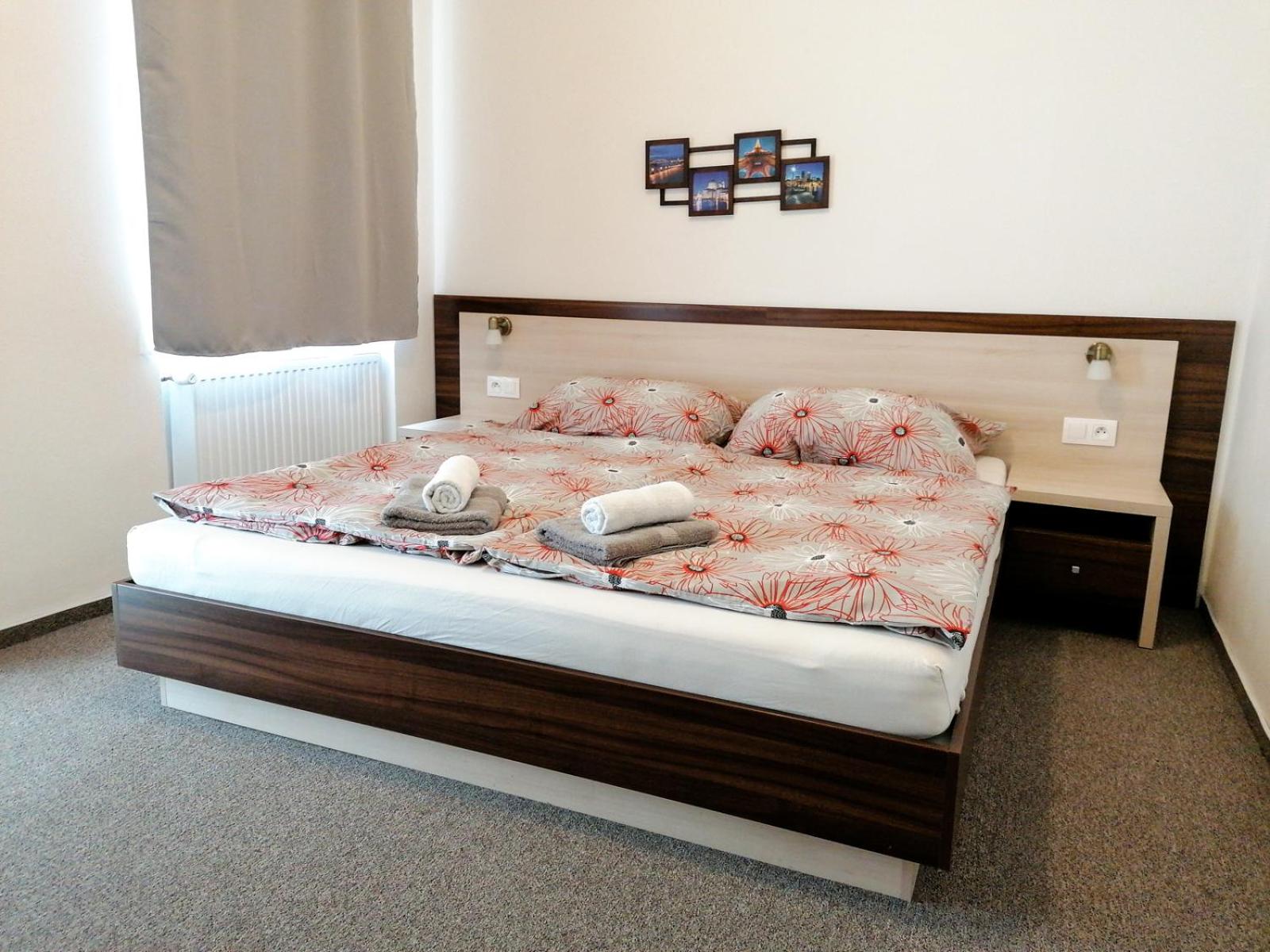 Apartment with Balcony photo 2